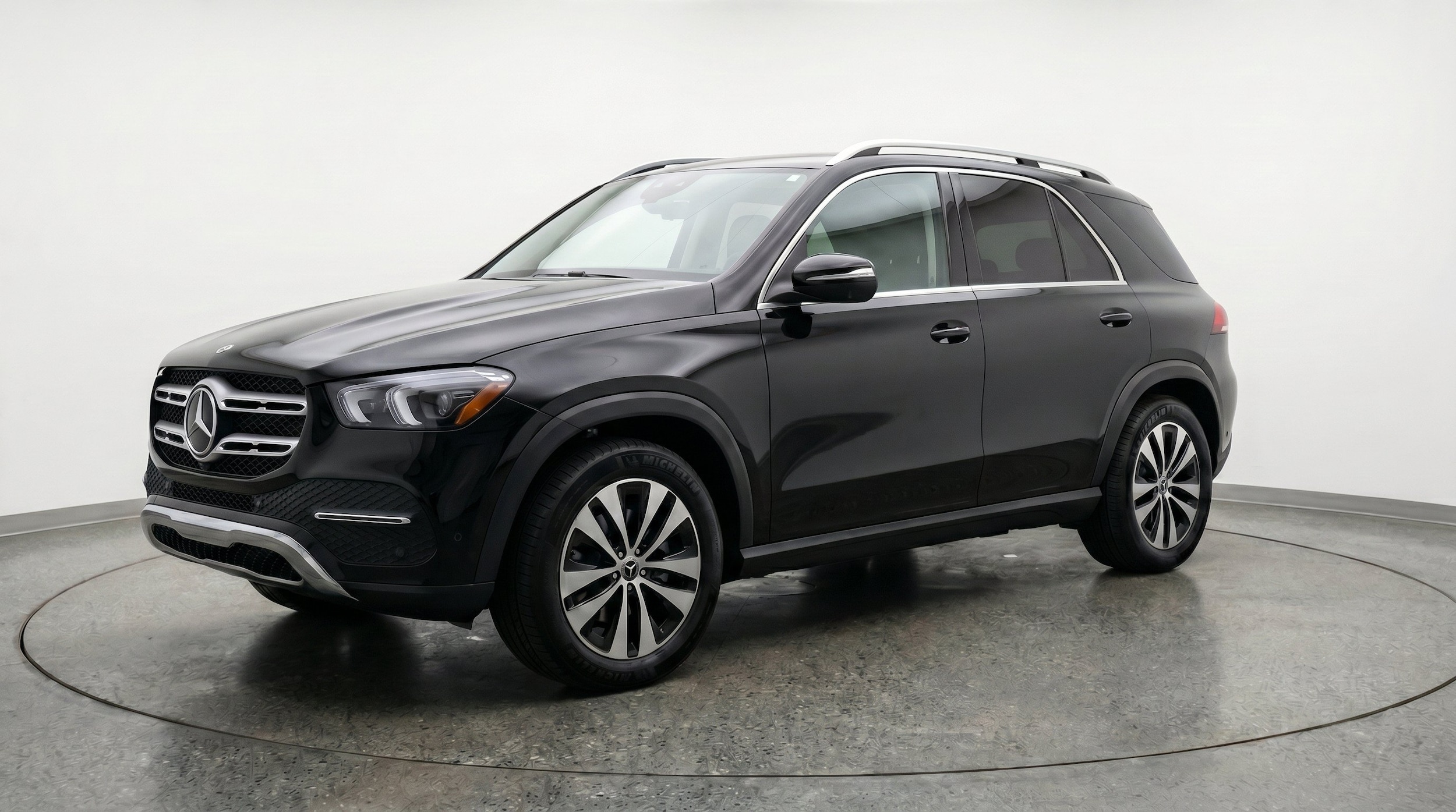 Thumbnail: 2026 Mercedes-Benz GLE - 3