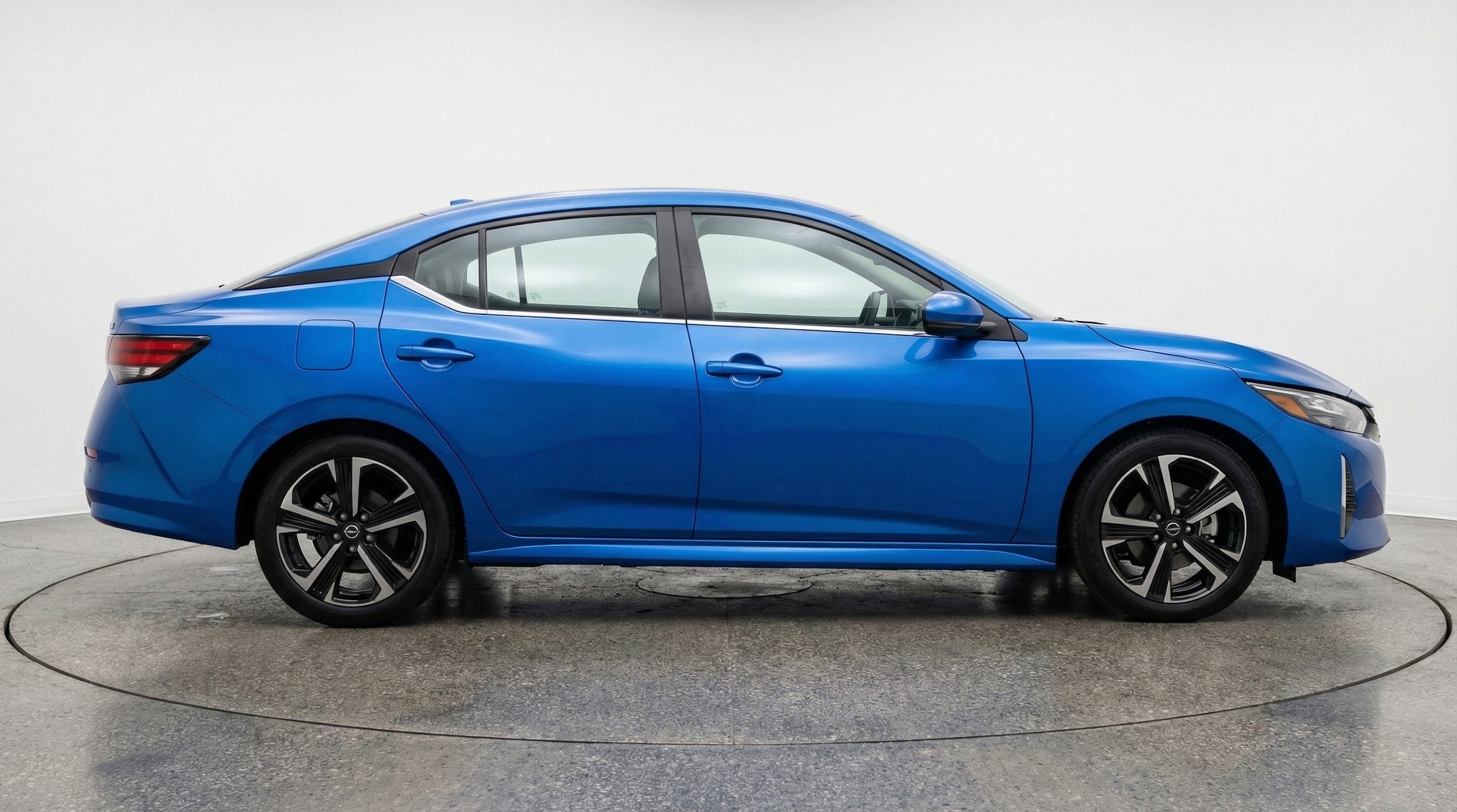 Thumbnail: 2025 Nissan Sentra - 11