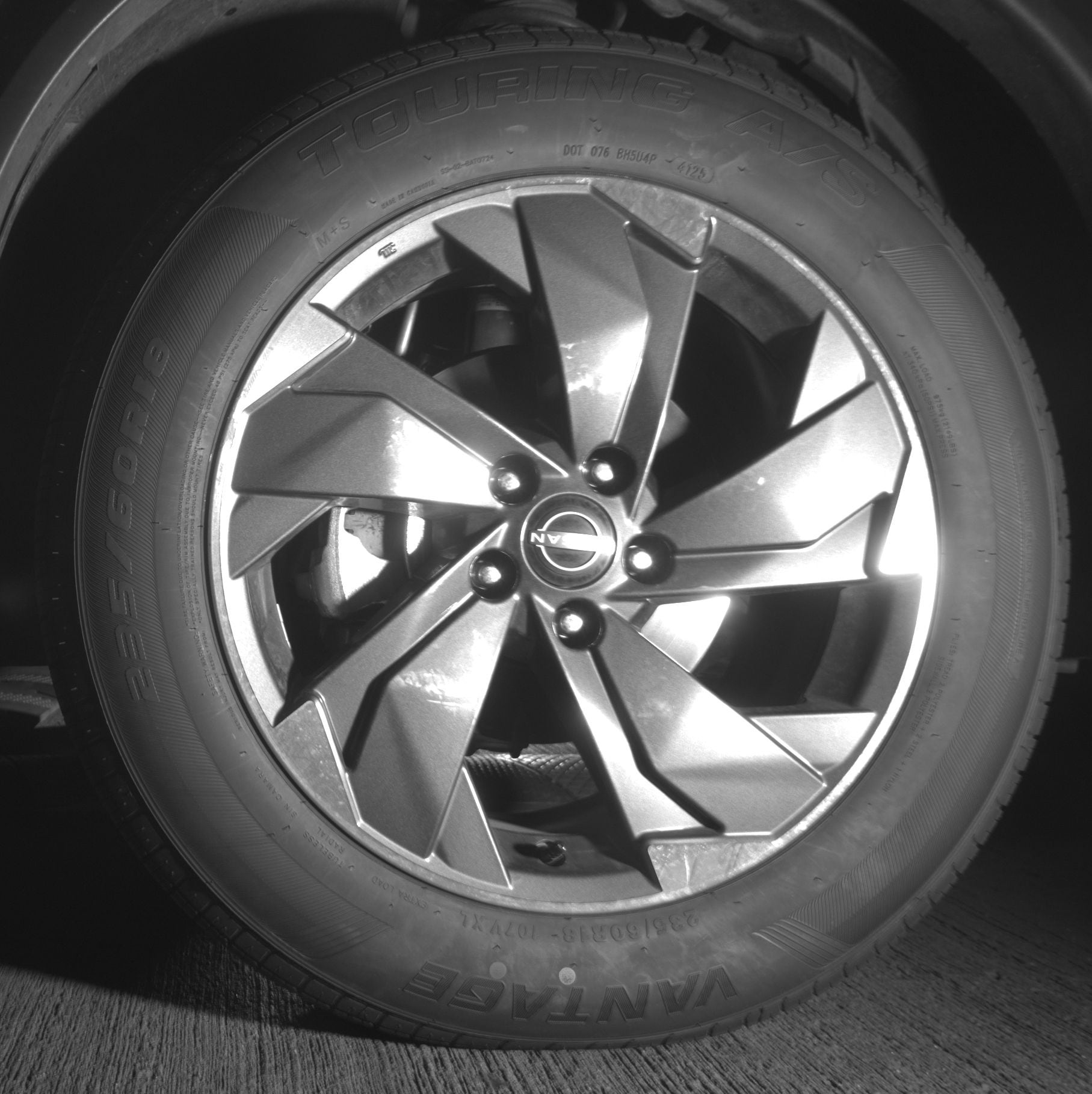 Thumbnail: 2025 Nissan Rogue - 9