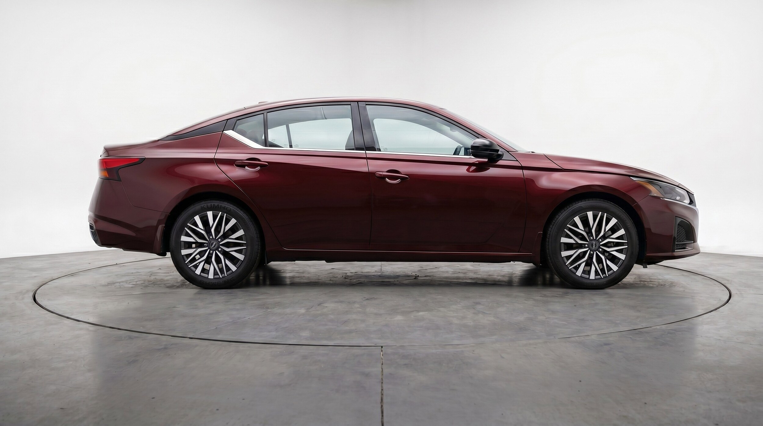 Thumbnail: 2025 Nissan Altima - 11
