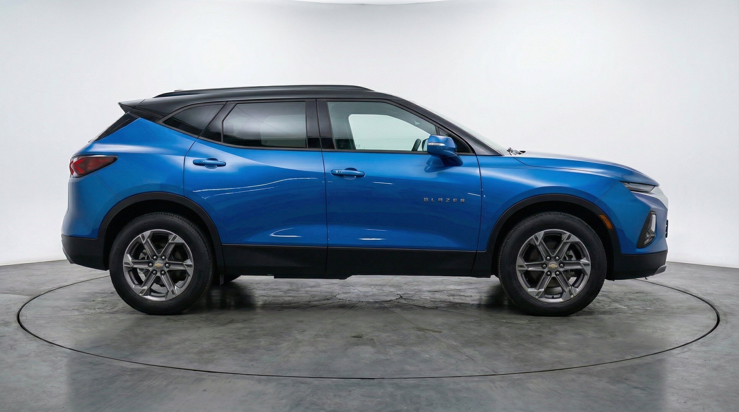 Thumbnail: 2025 Chevrolet Blazer - 11