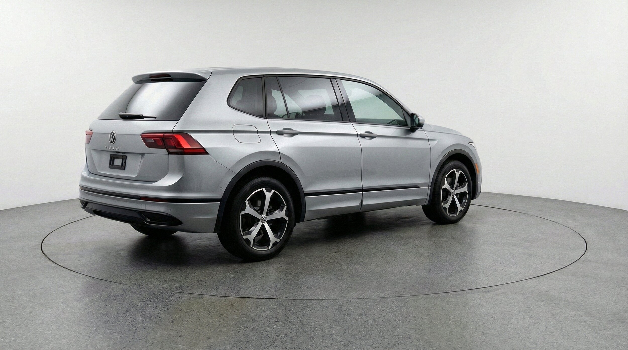 Thumbnail: 2026 Volkswagen Tiguan - 9