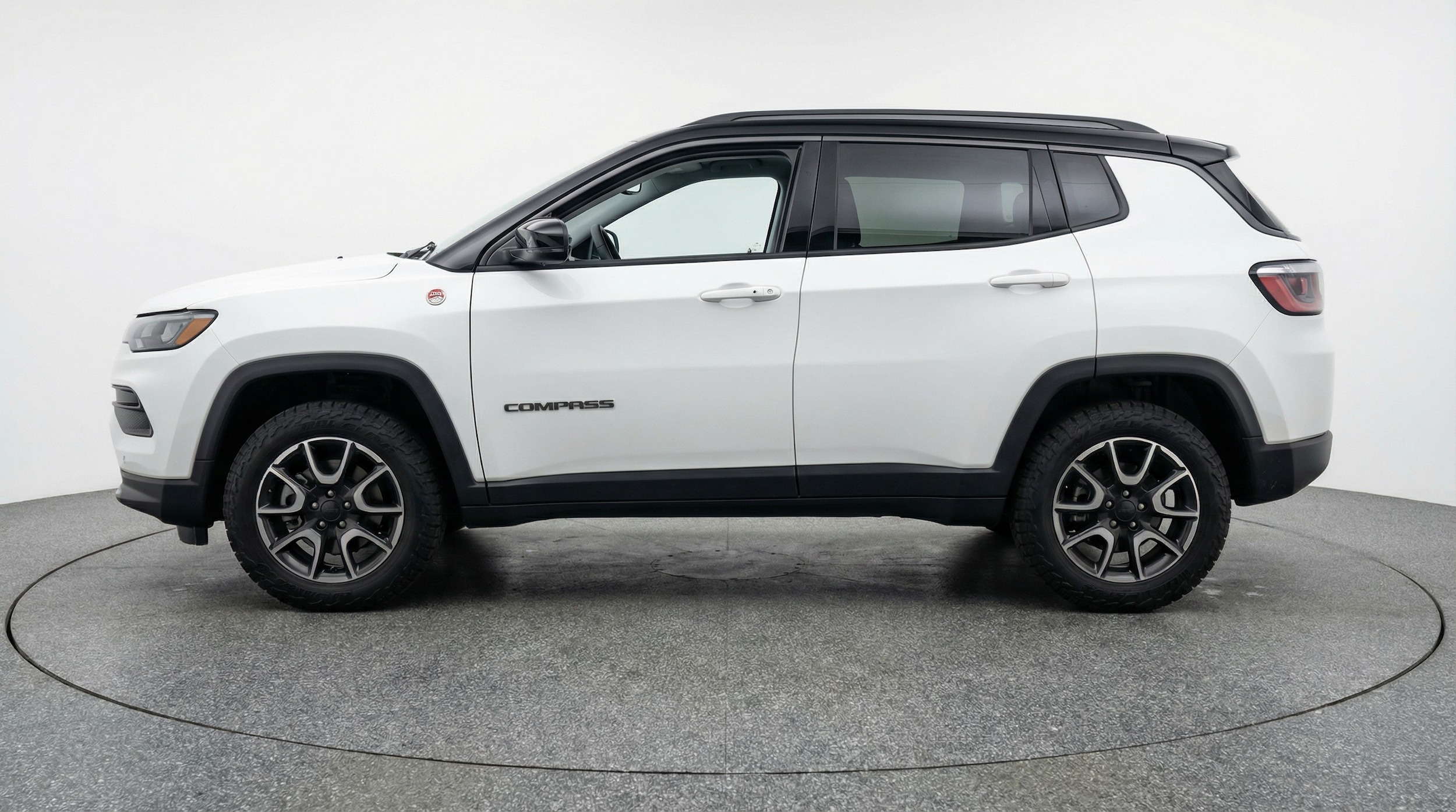 Thumbnail: 2025 Jeep Compass - 4
