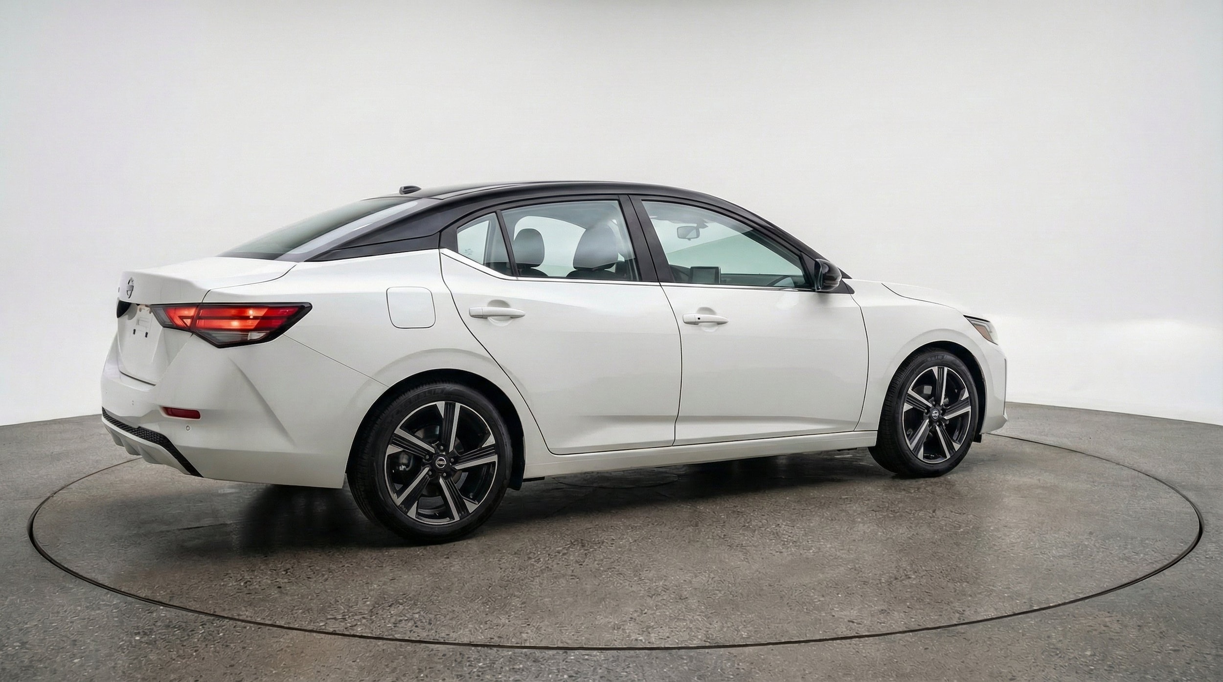 Thumbnail: 2025 Nissan Sentra - 9