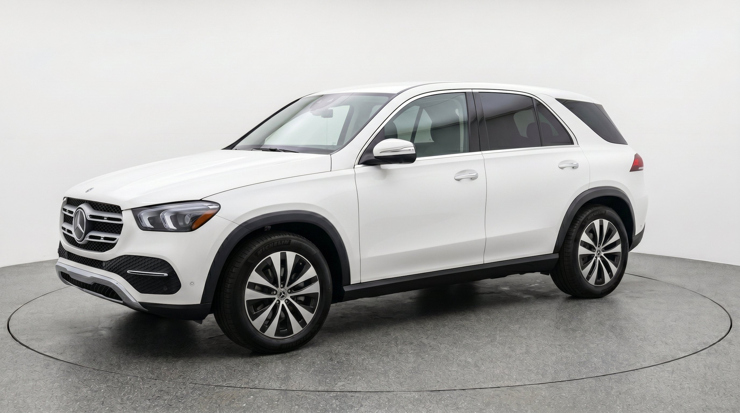Thumbnail: 2026 Mercedes-Benz GLE - 3