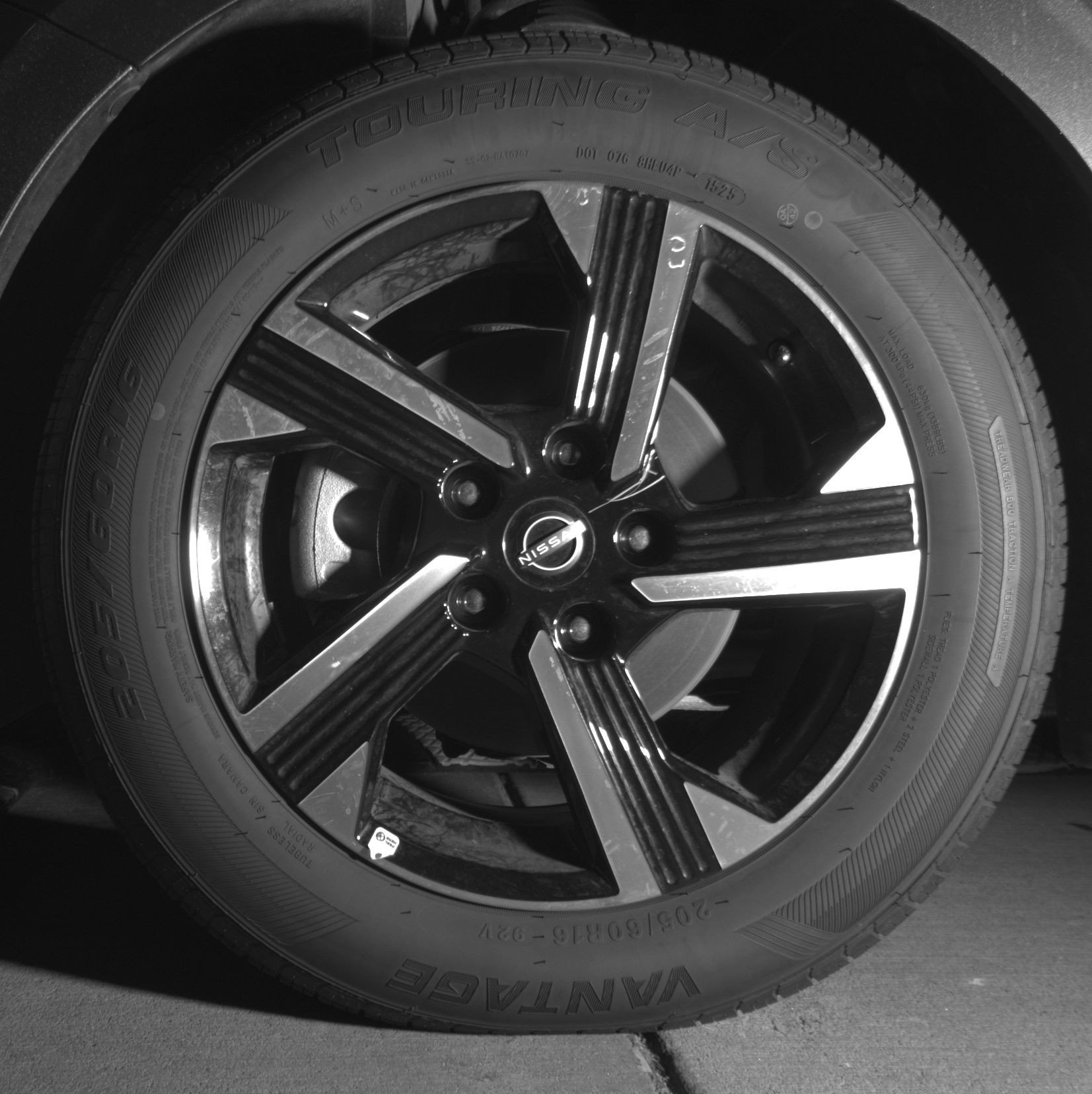 Thumbnail: 2025 Nissan Sentra - 12