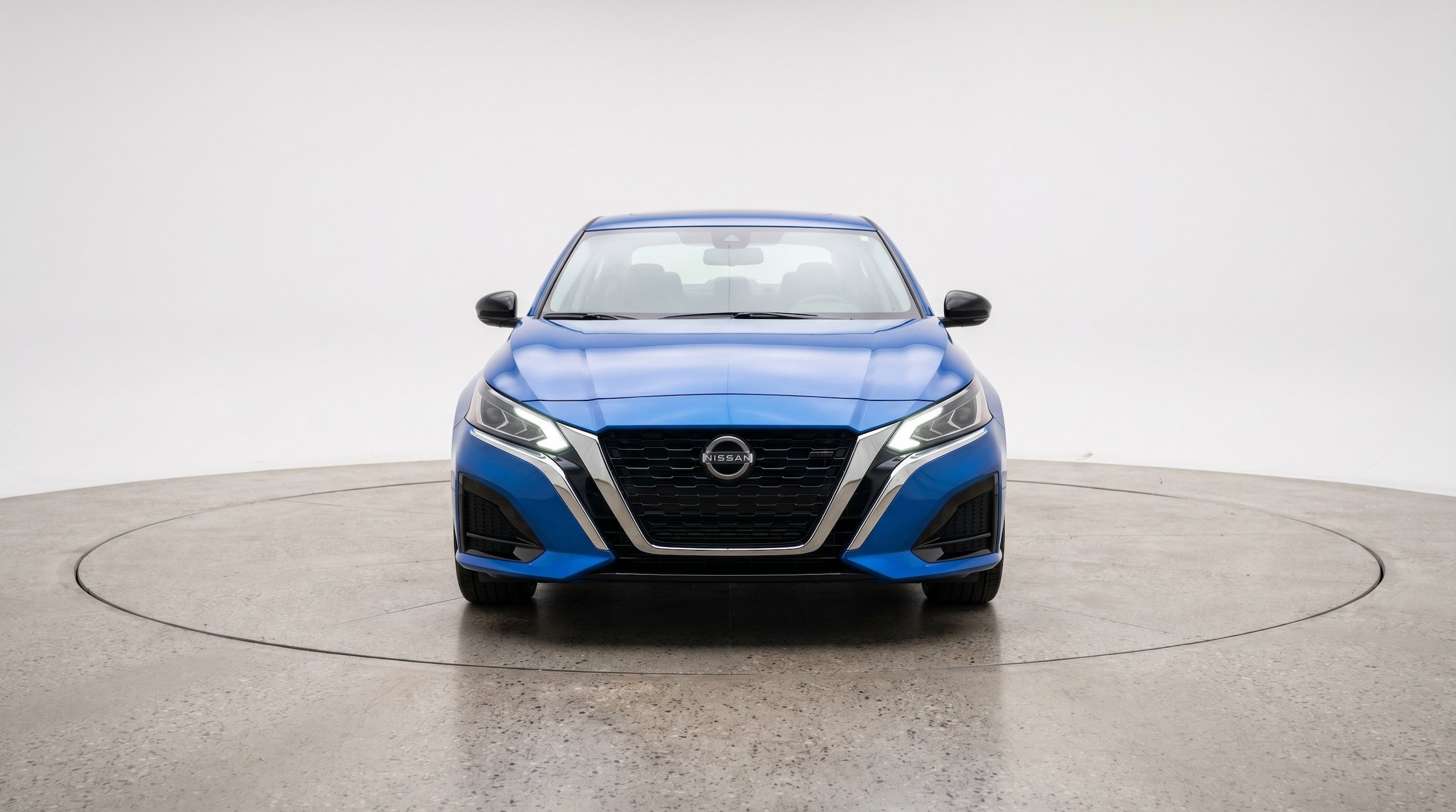 Thumbnail: 2025 Nissan Altima - 2