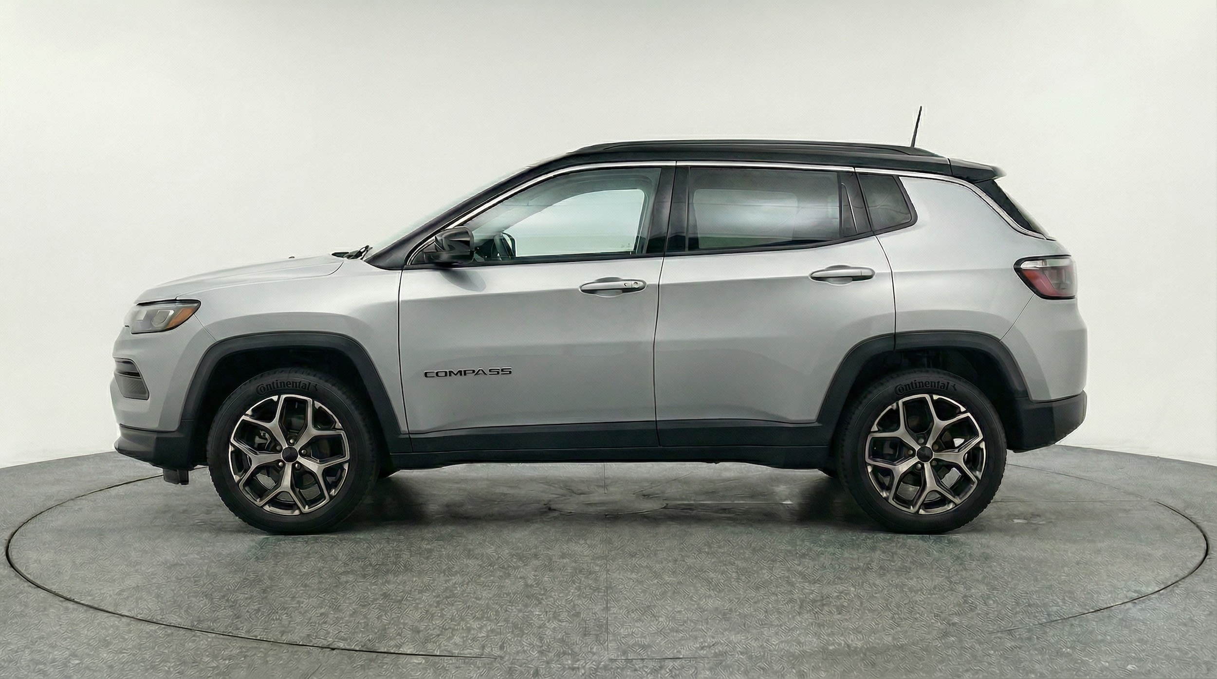 Thumbnail: 2025 Jeep Compass - 4
