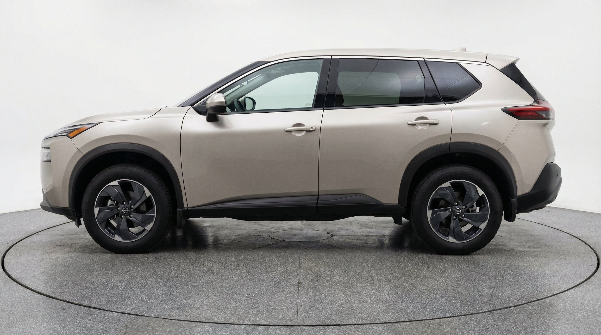 Thumbnail: 2025 Nissan Rogue - 5