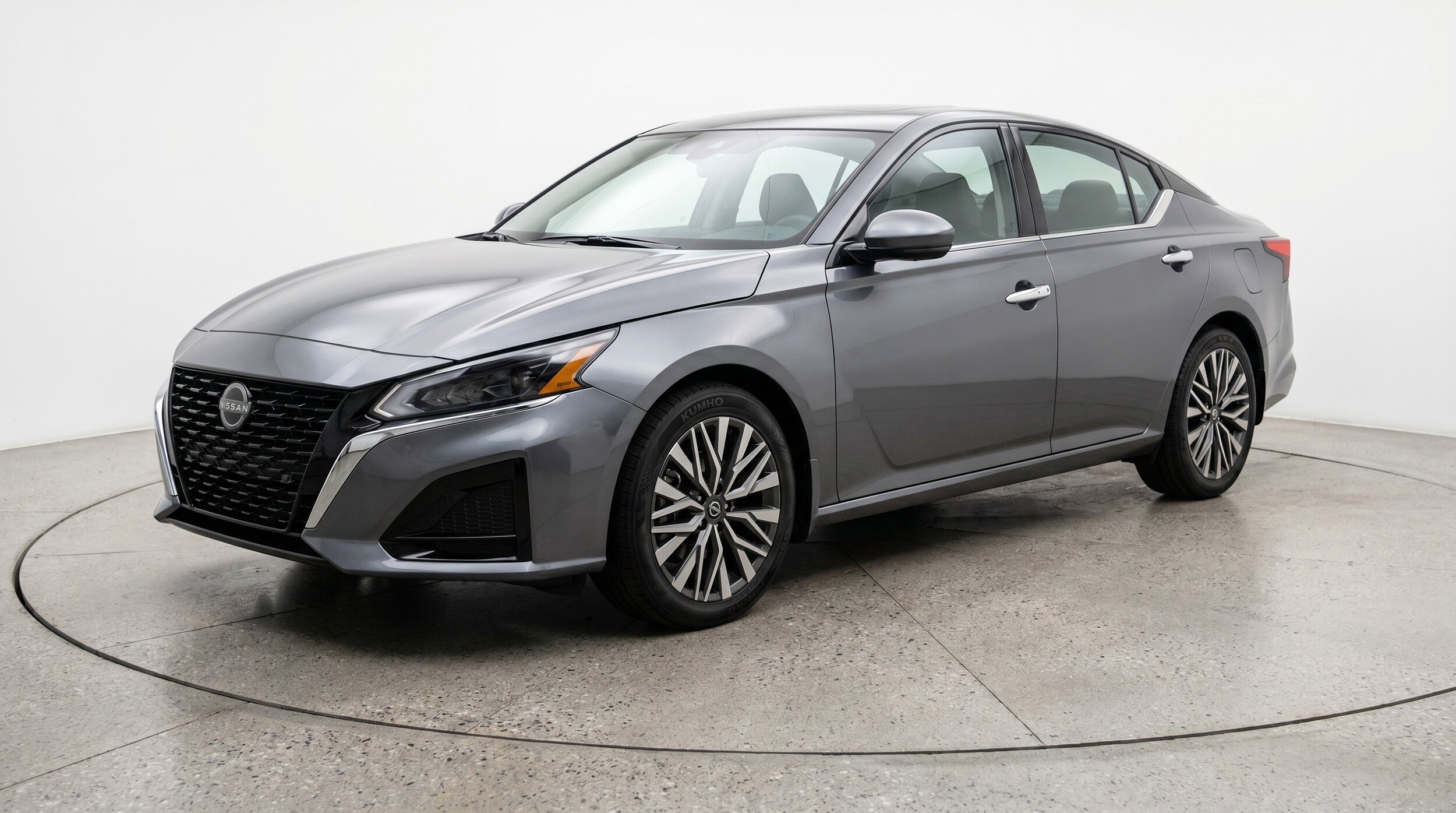 Thumbnail: 2025 Nissan Altima - 3