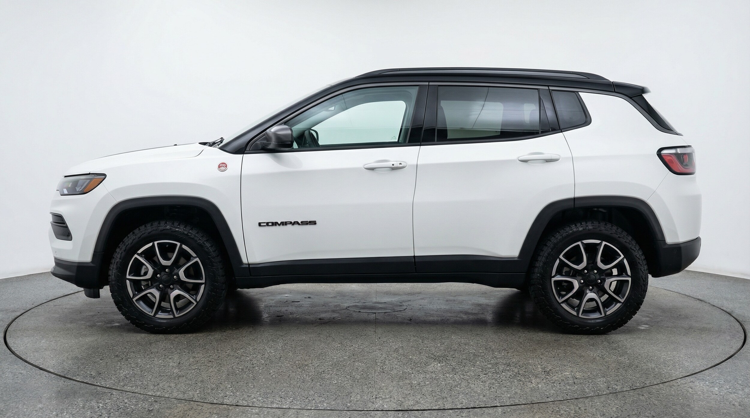 Thumbnail: 2025 Jeep Compass - 4