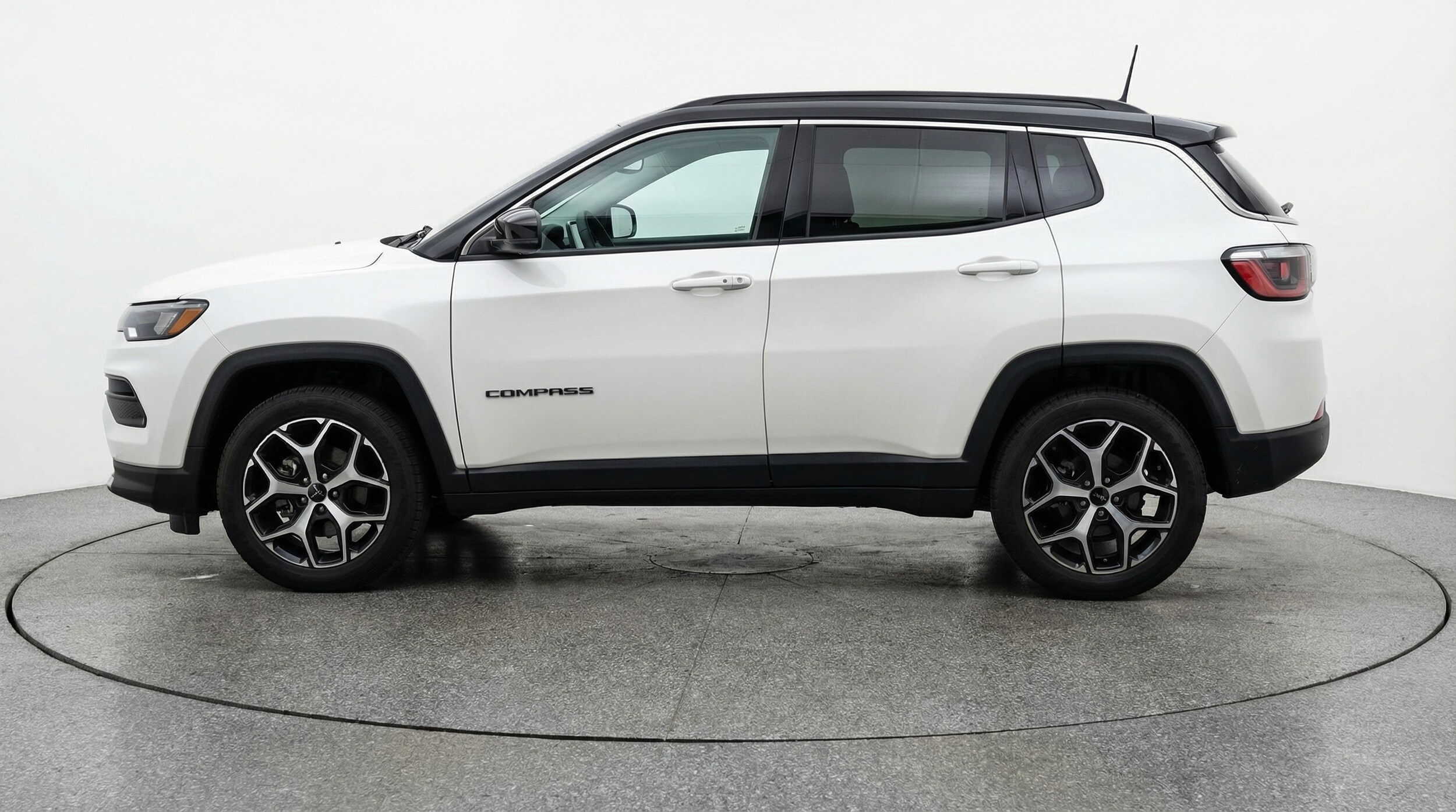 Thumbnail: 2025 Jeep Compass - 4