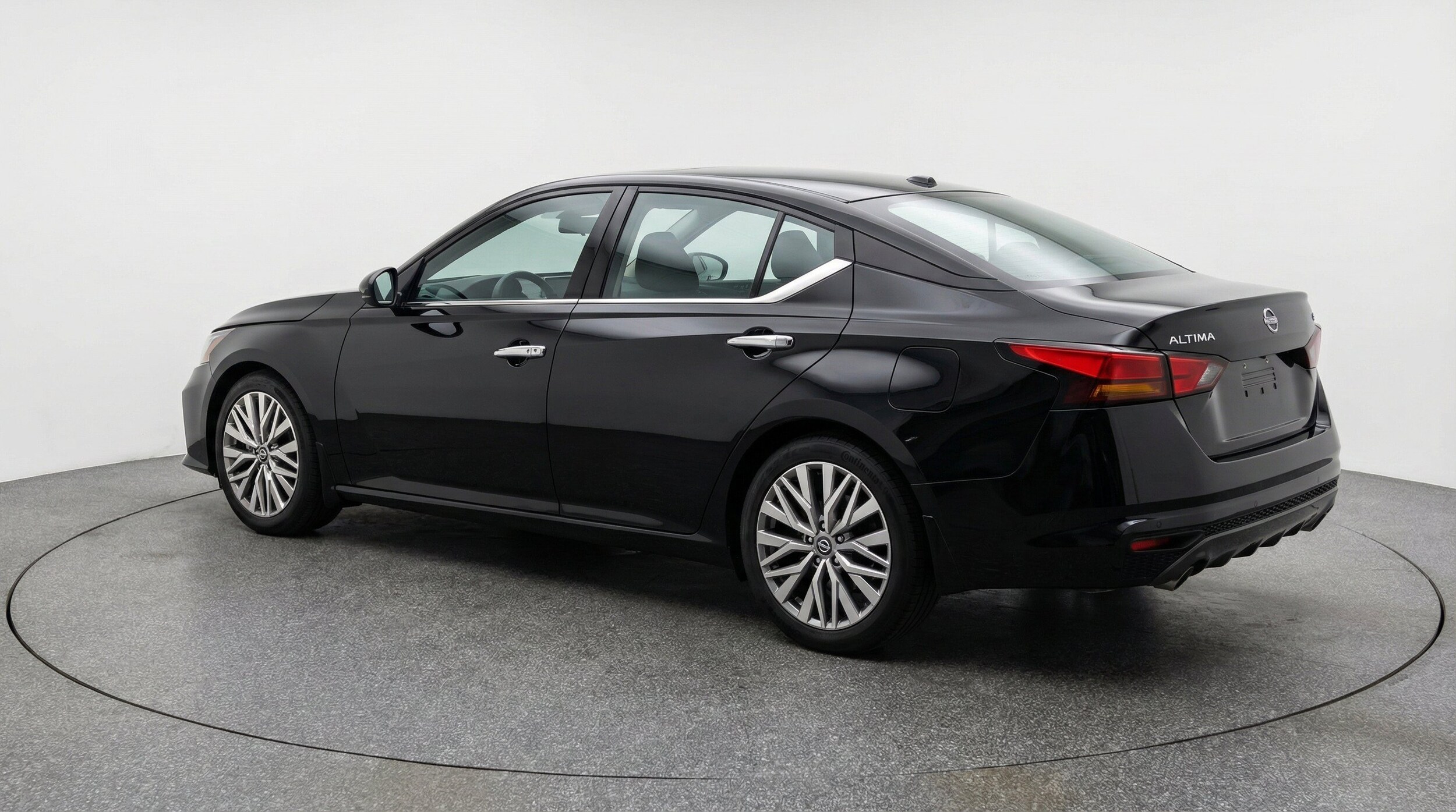 Thumbnail: 2025 Nissan Altima - 6
