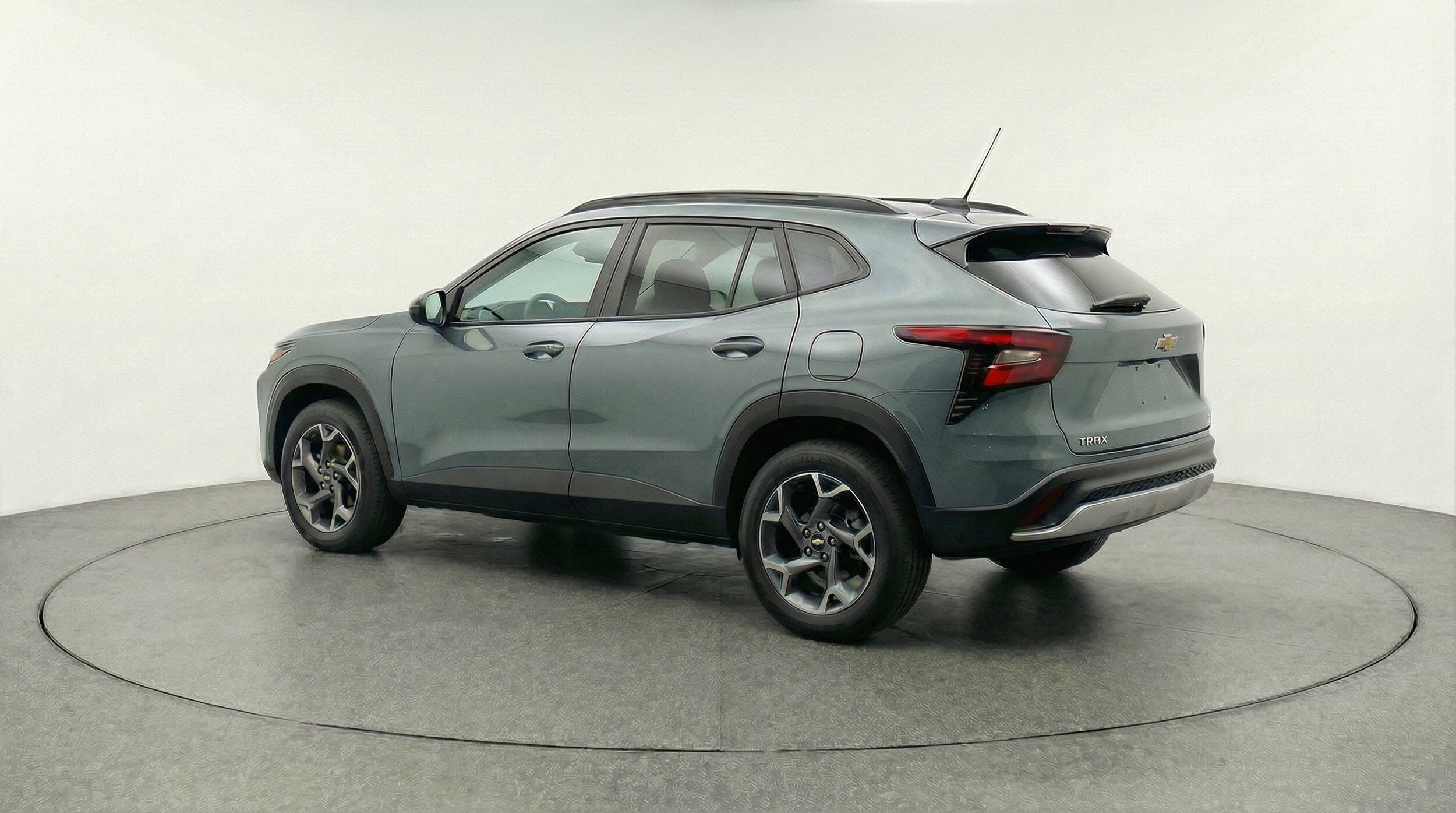 Thumbnail: 2025 Chevrolet Trax - 6