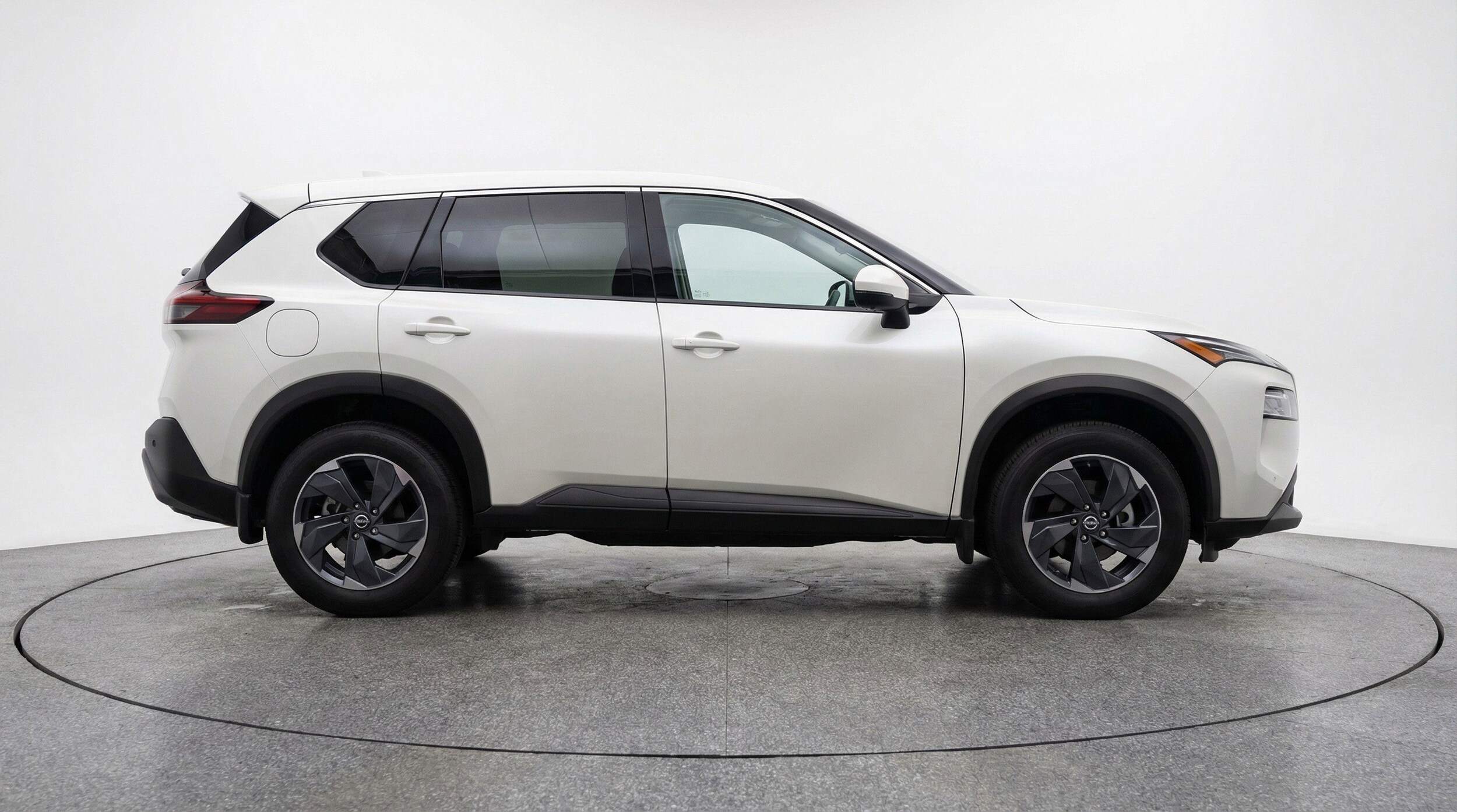 Thumbnail: 2025 Nissan Rogue - 11