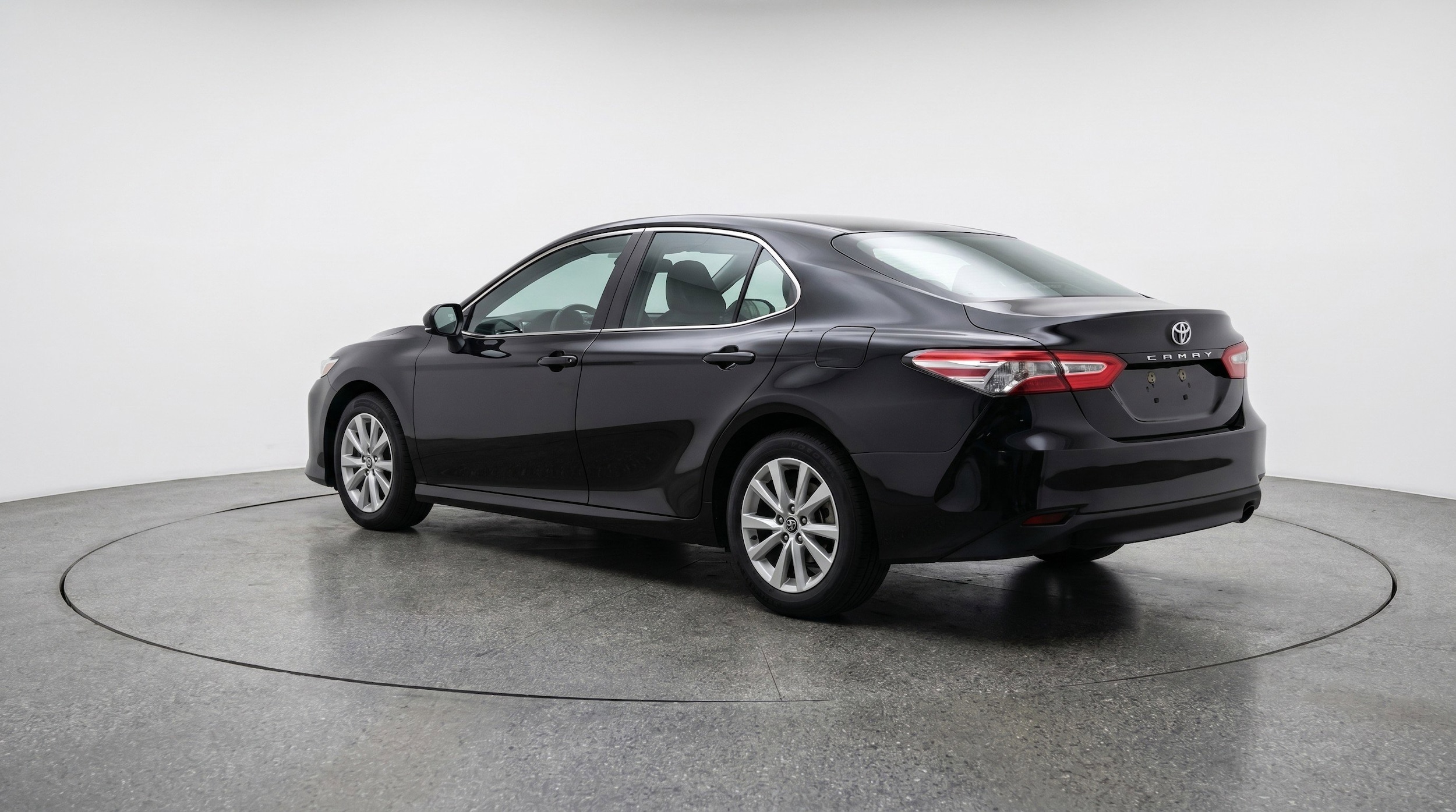 Thumbnail: 2025 Toyota Camry - 6