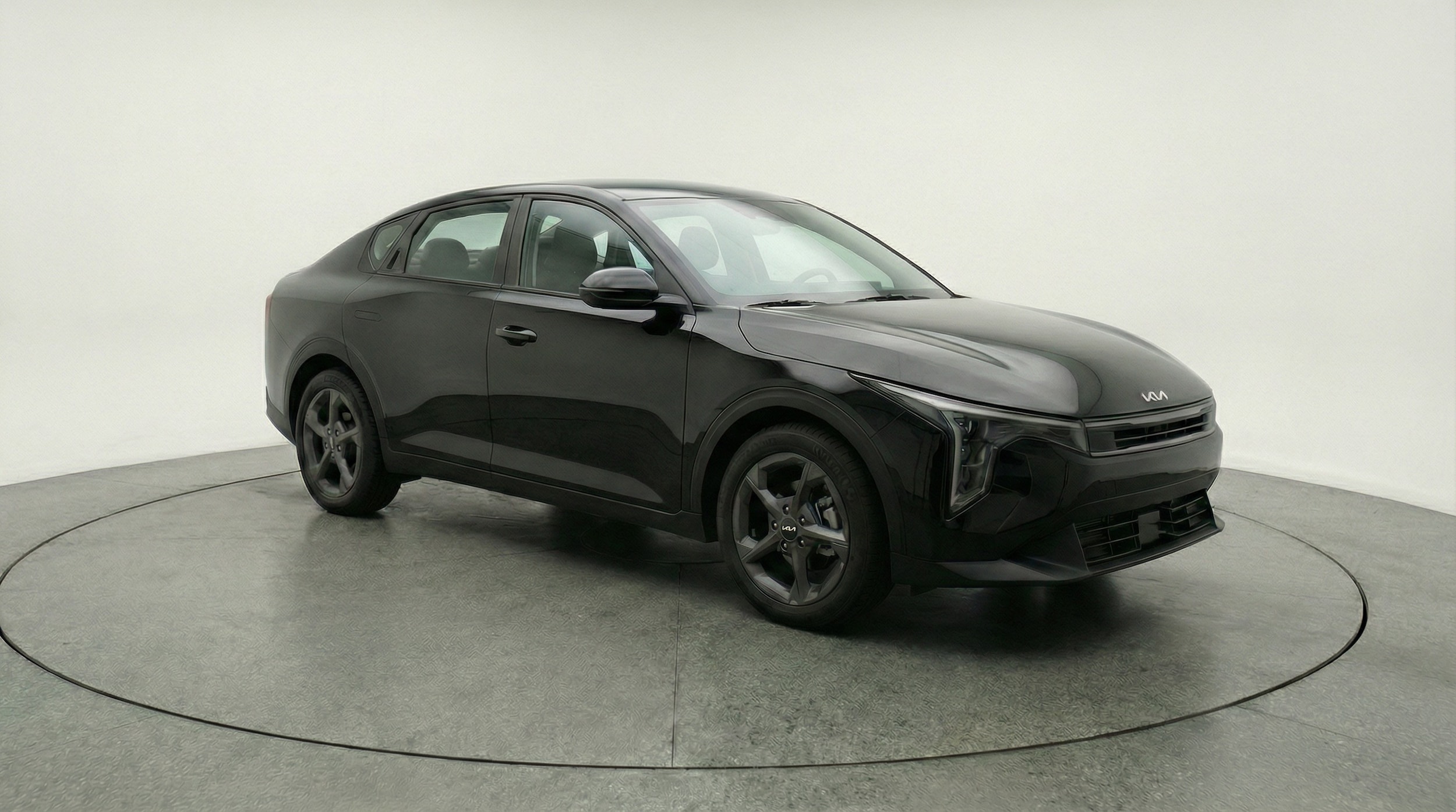 Thumbnail: 2025 Kia K4 - 1