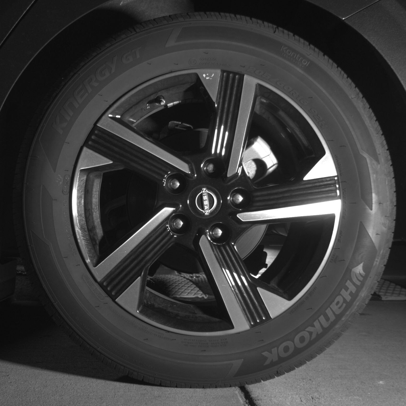 Thumbnail: 2025 Nissan Sentra - 14