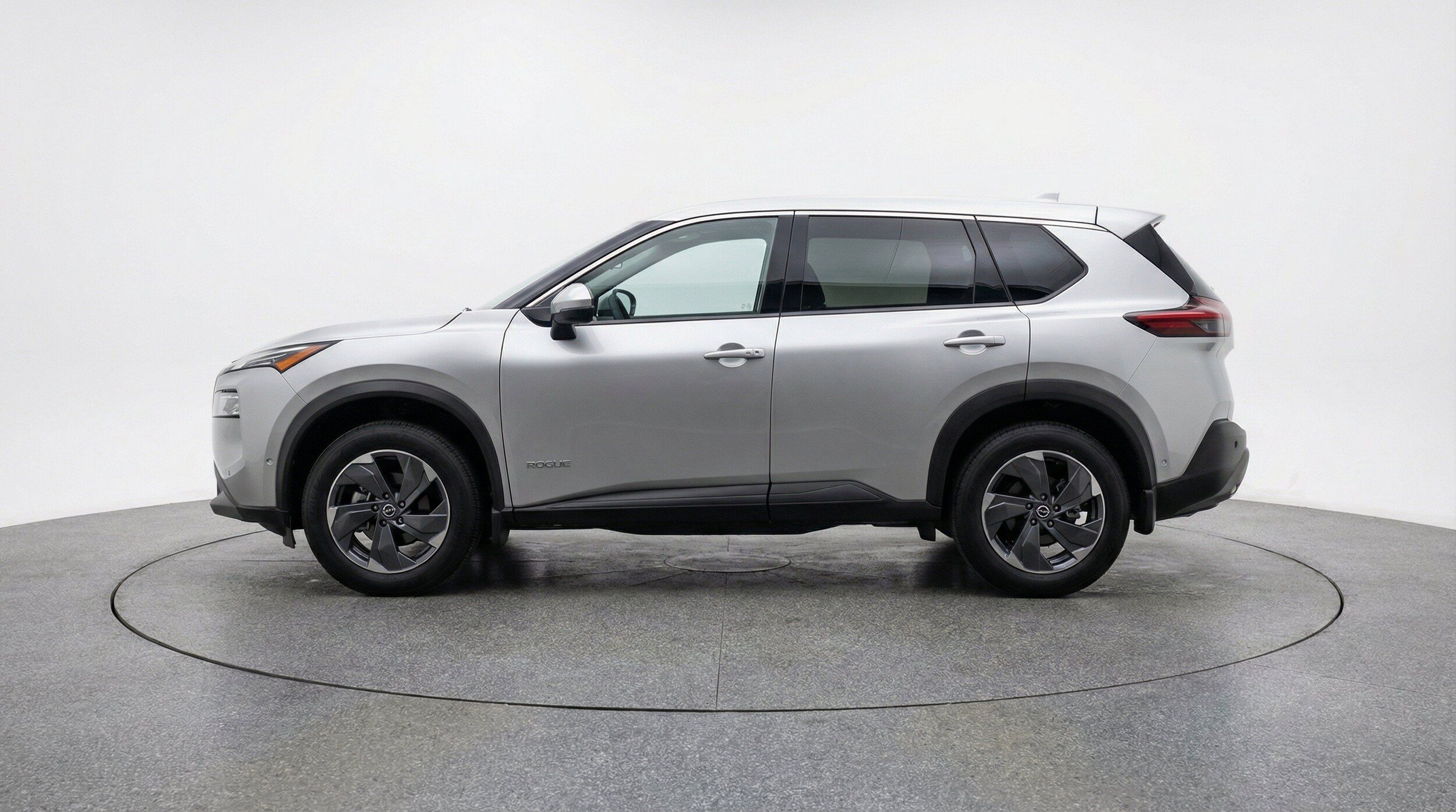 Thumbnail: 2025 Nissan Rogue - 5