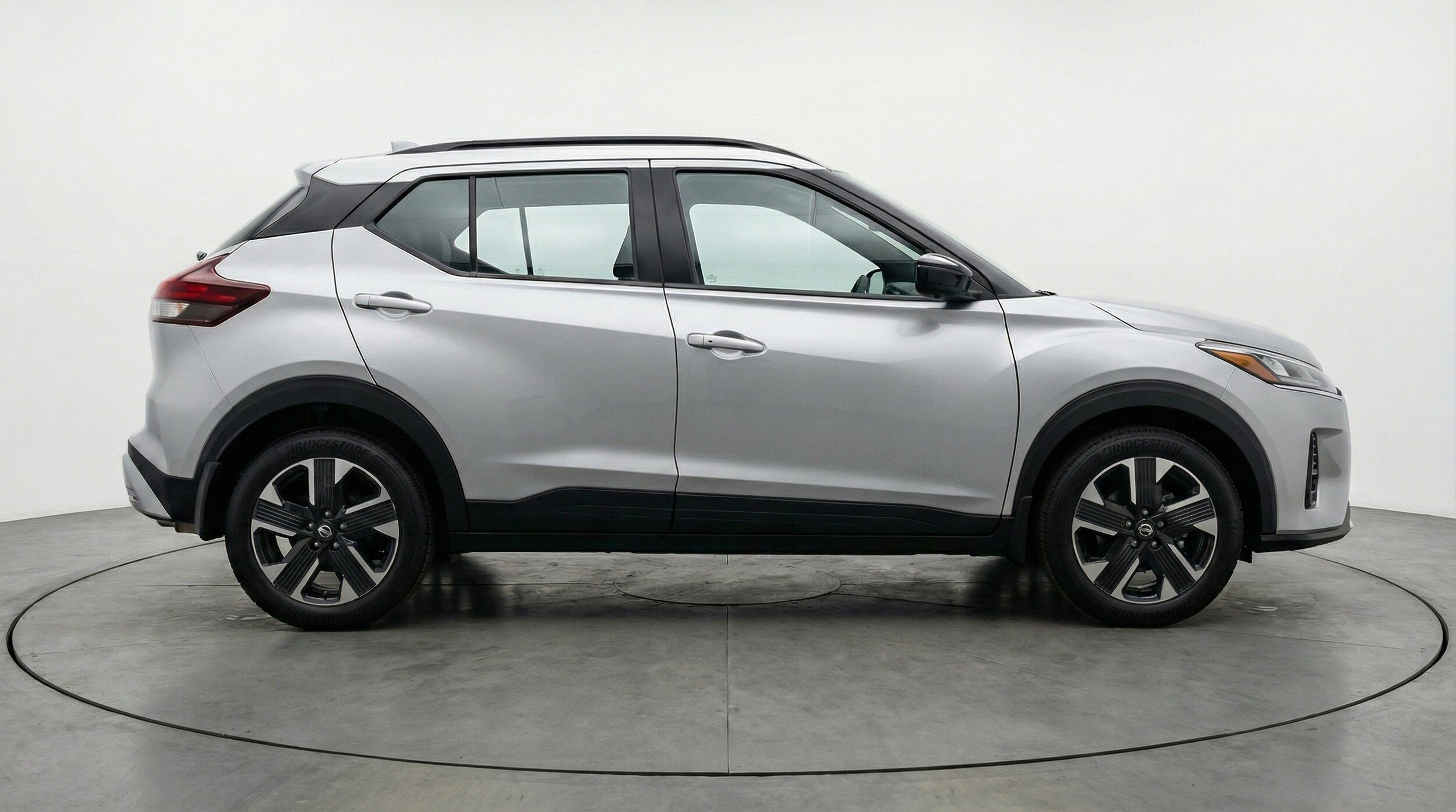 Thumbnail: 2026 Nissan Kicks - 11