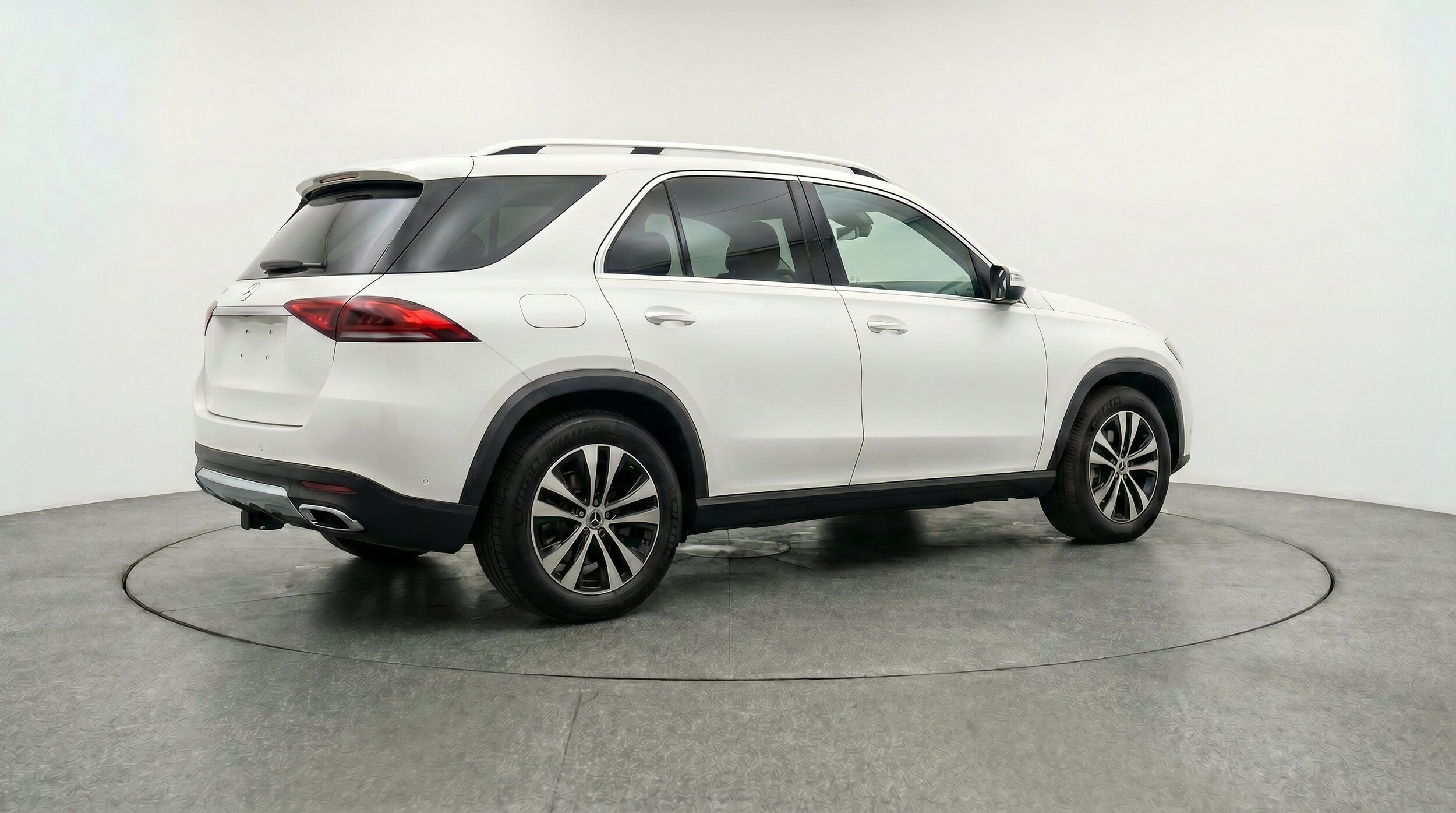 Thumbnail: 2026 Mercedes-Benz GLE - 9