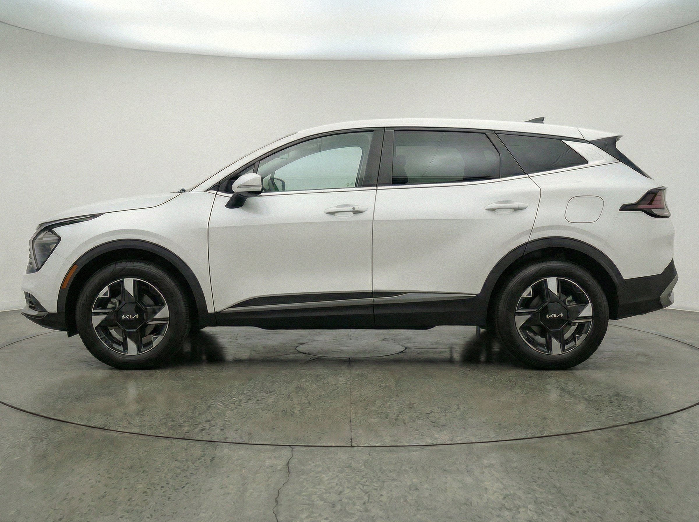 Thumbnail: 2026 Kia Sportage - 5