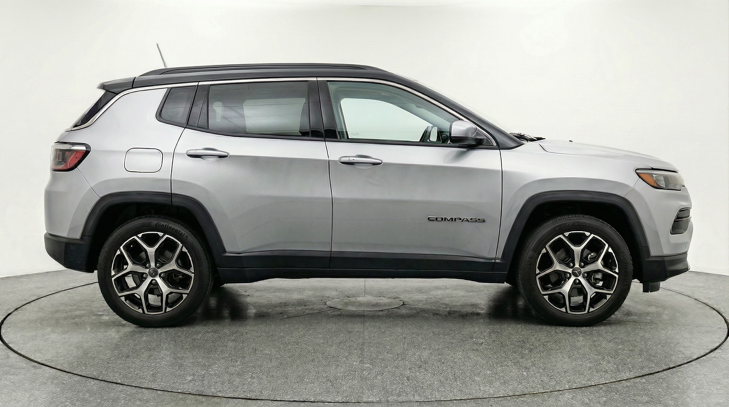 Thumbnail: 2025 Jeep Compass - 8