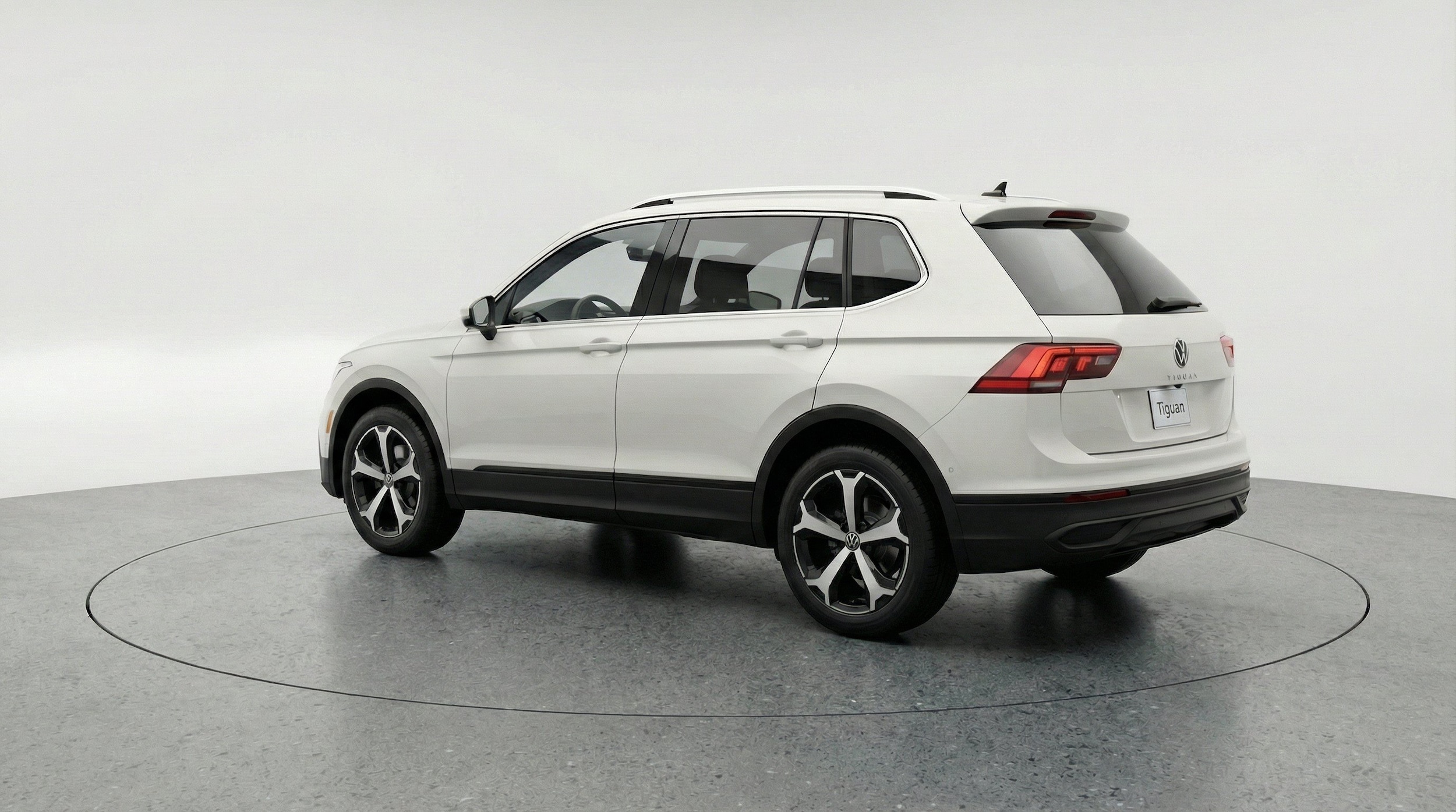 Thumbnail: 2026 Volkswagen Tiguan - 6