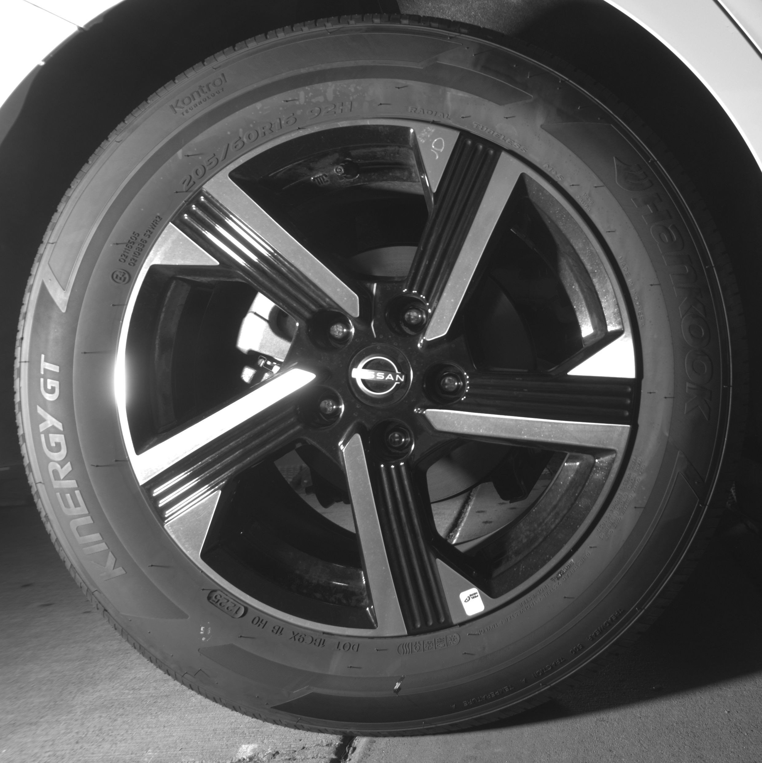 Thumbnail: 2025 Nissan Sentra - 15