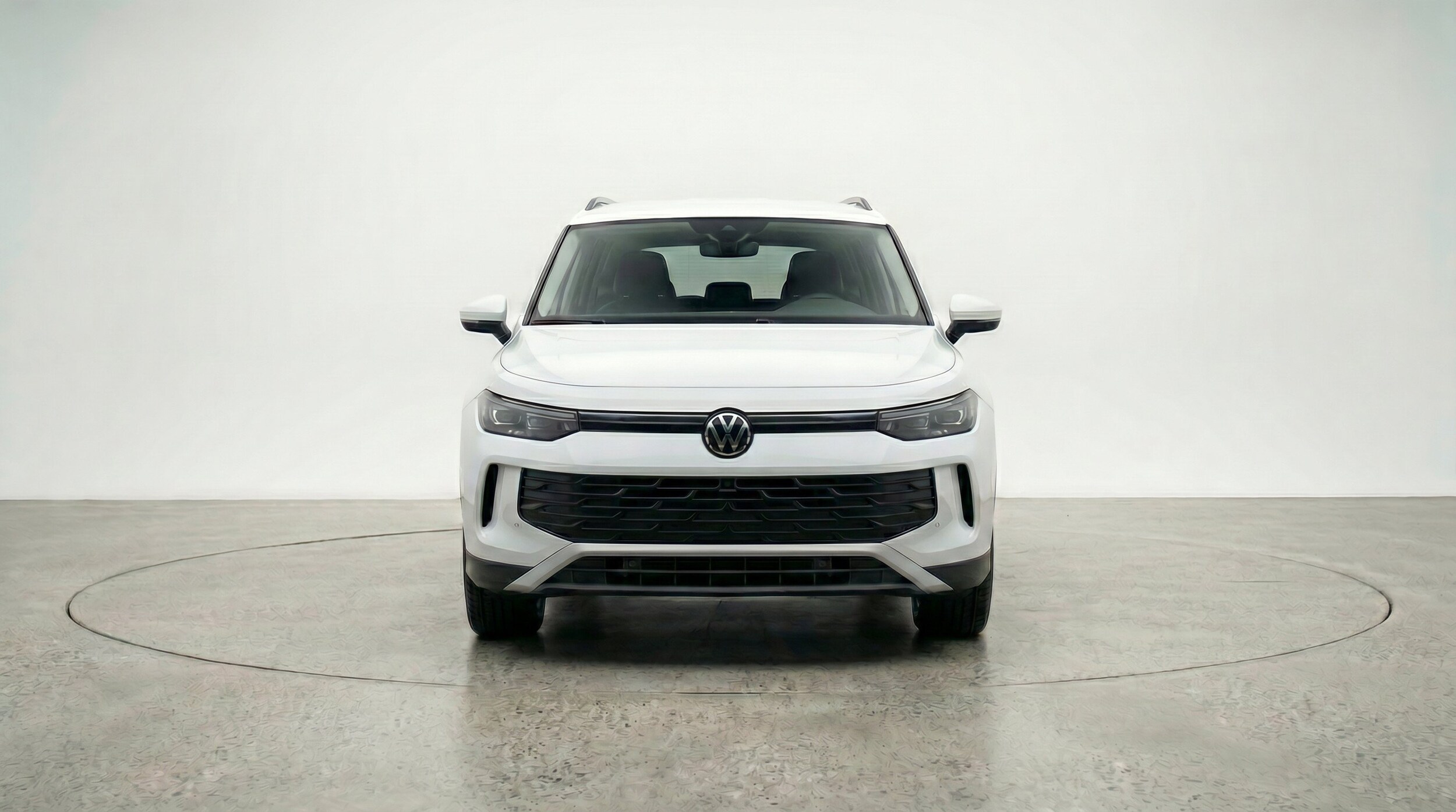 Thumbnail: 2026 Volkswagen Tiguan - 2