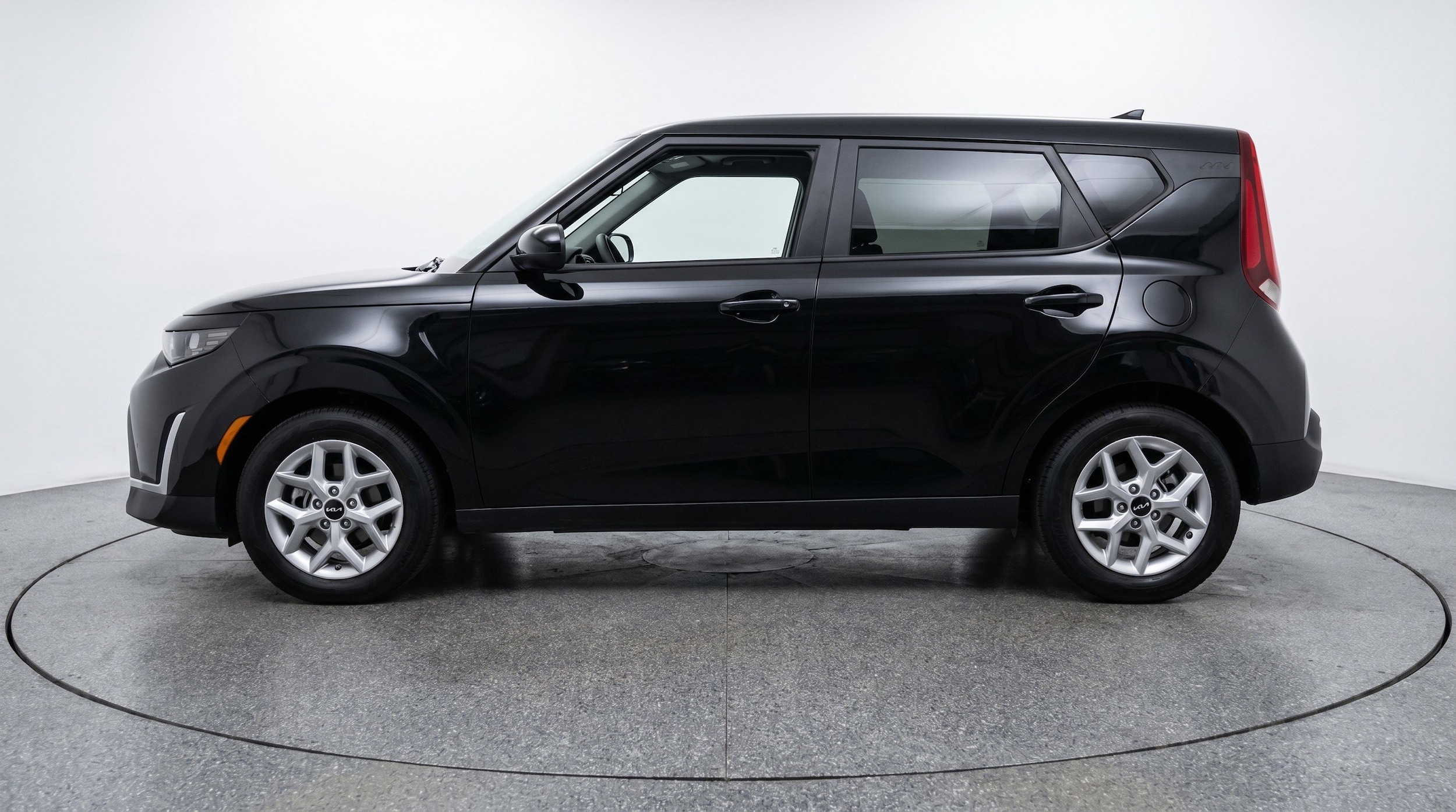 Thumbnail: 2025 Kia Soul - 5