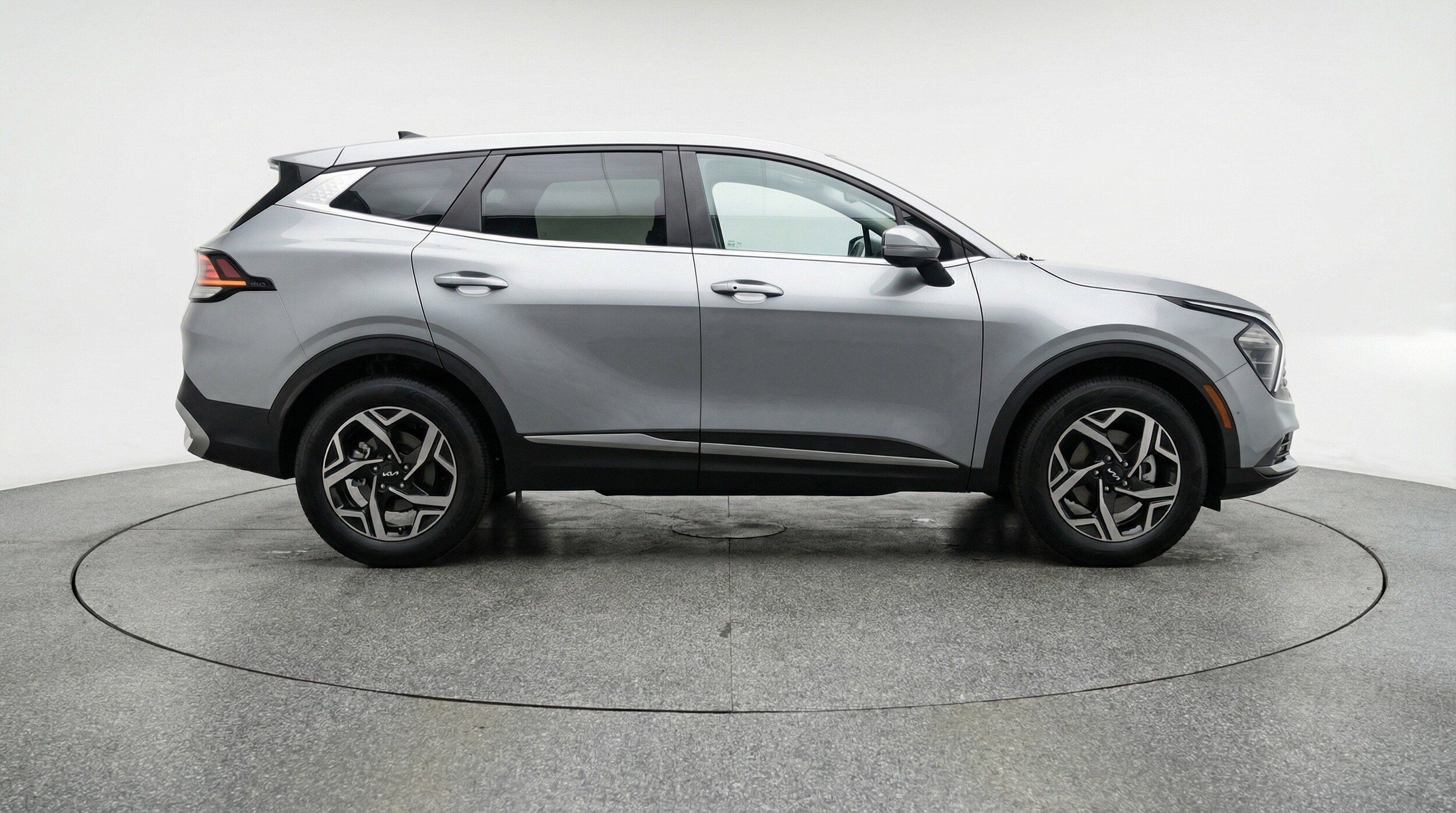 Thumbnail: 2025 Kia Sportage - 11