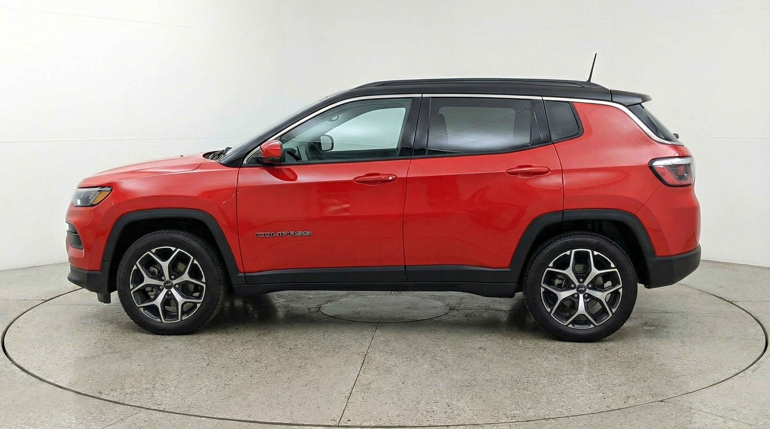 Thumbnail: 2025 Jeep Compass - 5