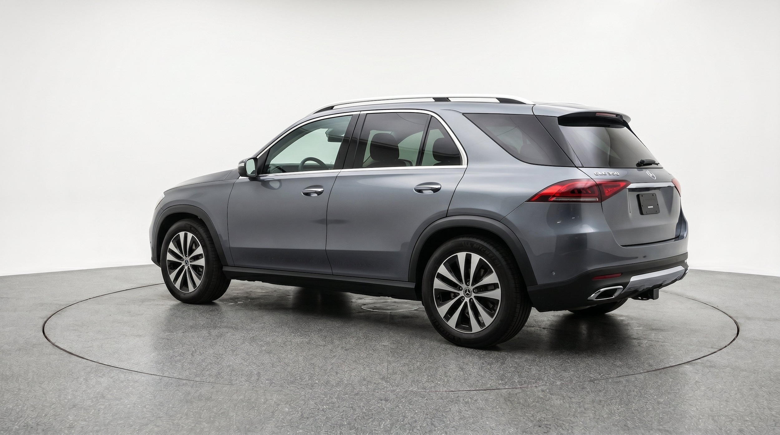 Thumbnail: 2026 Mercedes-Benz GLE - 6