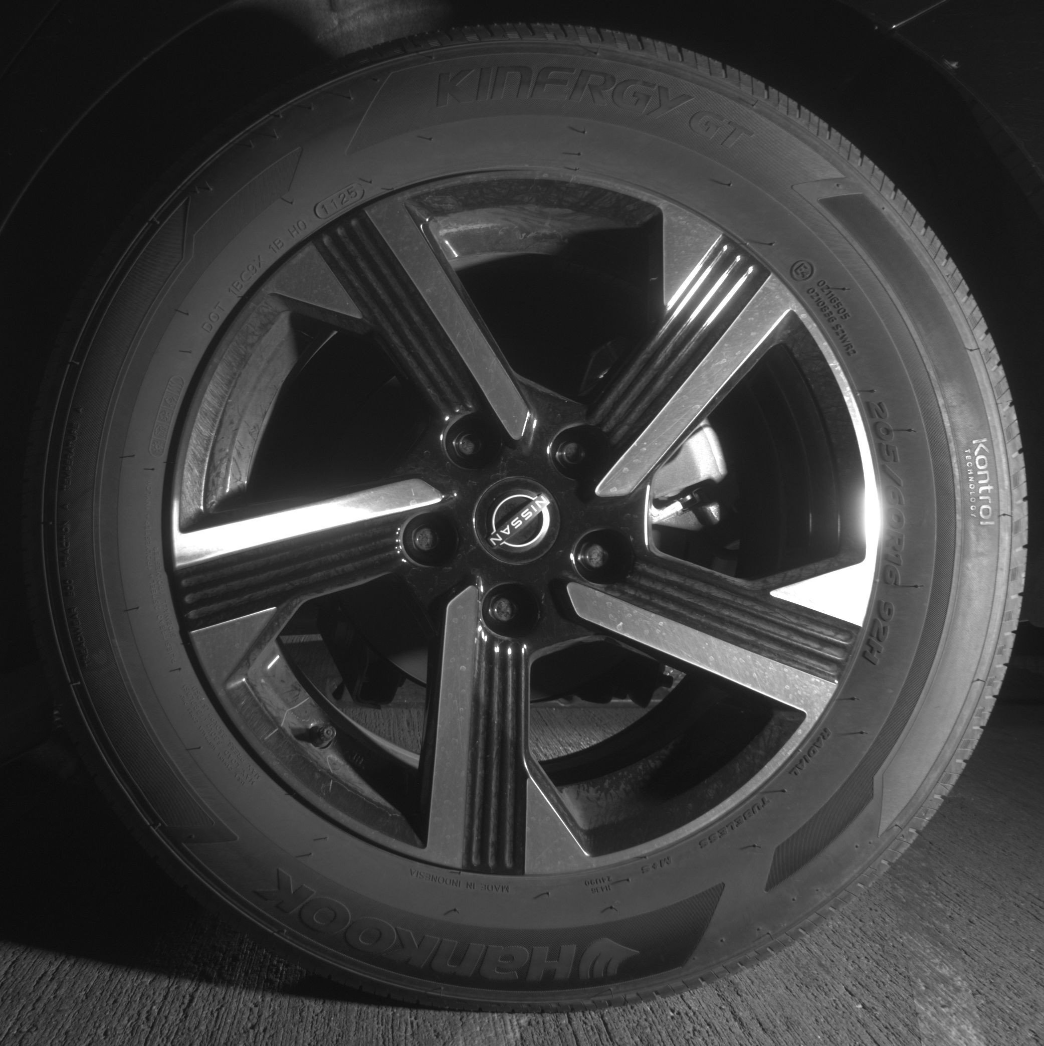 Thumbnail: 2025 Nissan Sentra - 14