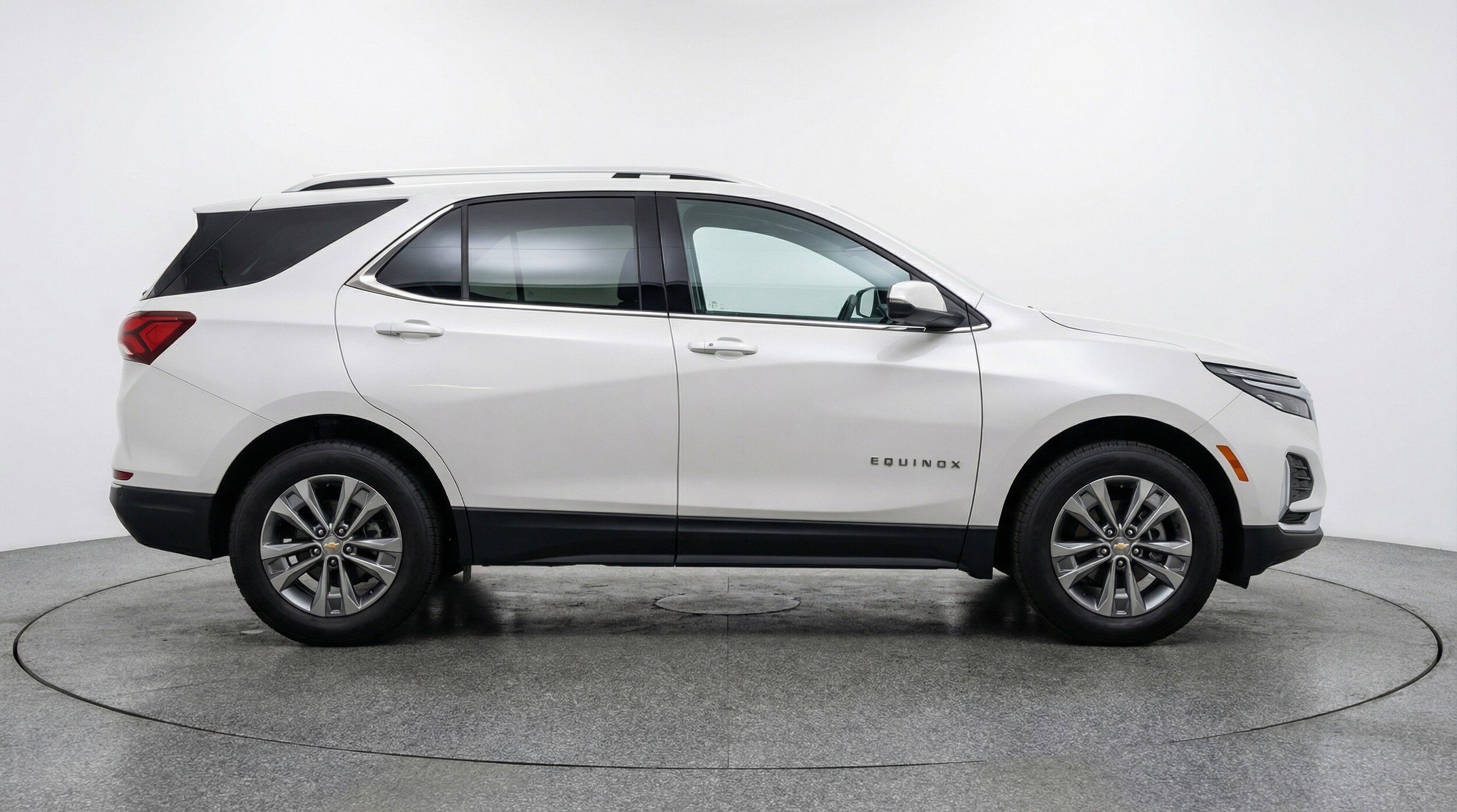 Thumbnail: 2025 Chevrolet Equinox - 11