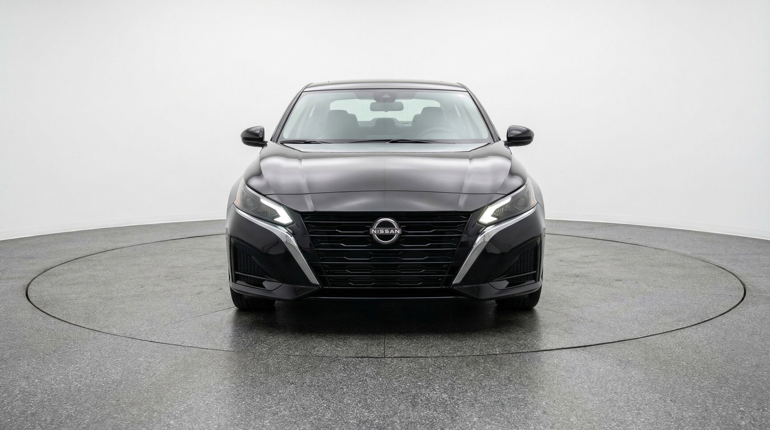 Thumbnail: 2025 Nissan Altima - 2