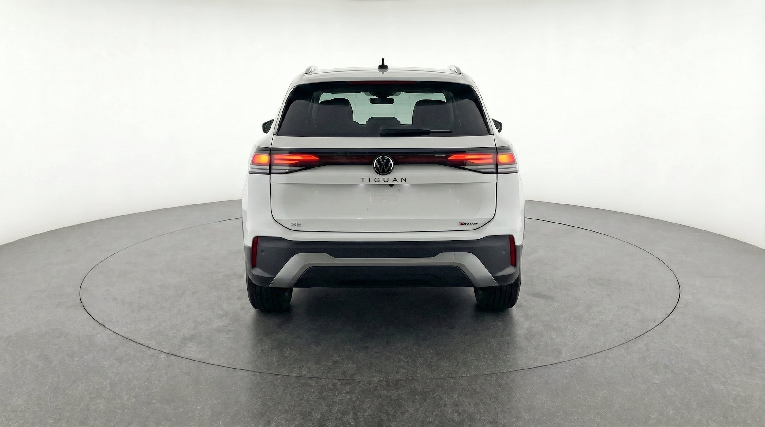 Thumbnail: 2026 Volkswagen Tiguan - 7