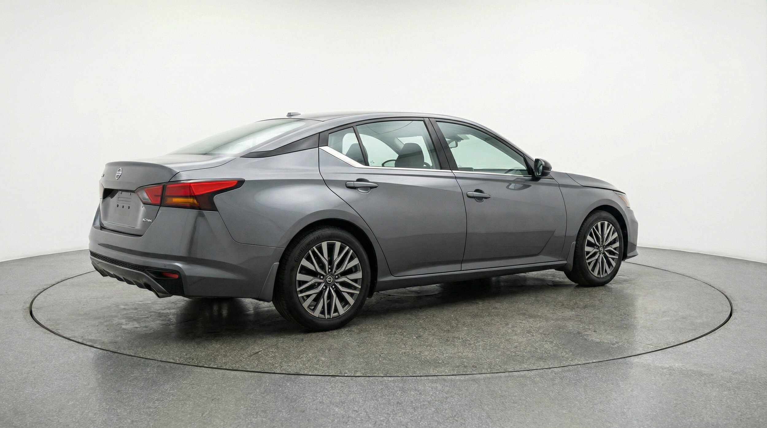 Thumbnail: 2025 Nissan Altima - 9