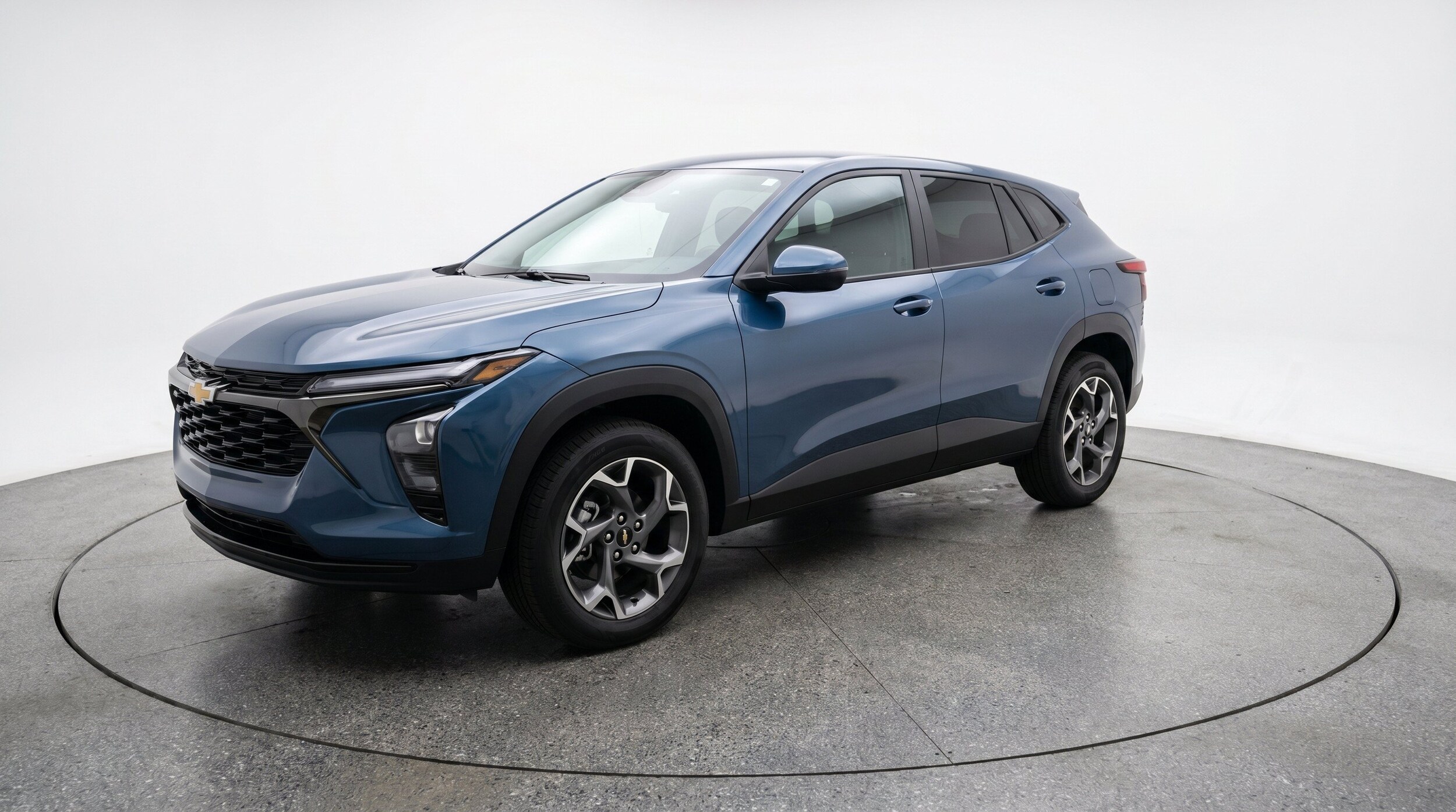 Thumbnail: 2025 Chevrolet Trax - 3