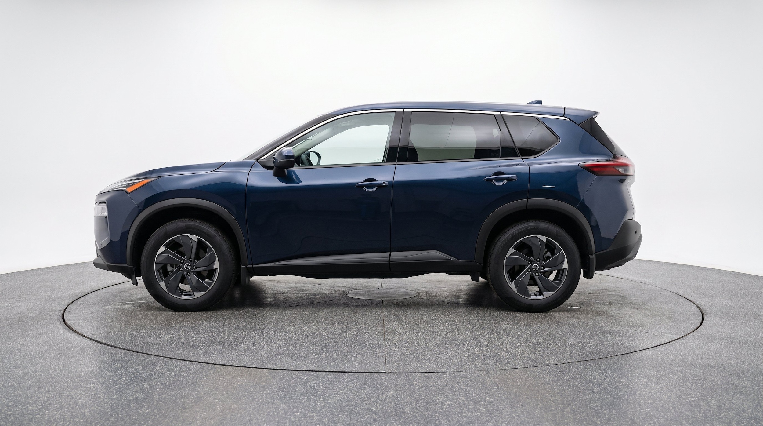 Thumbnail: 2025 Nissan Rogue - 5