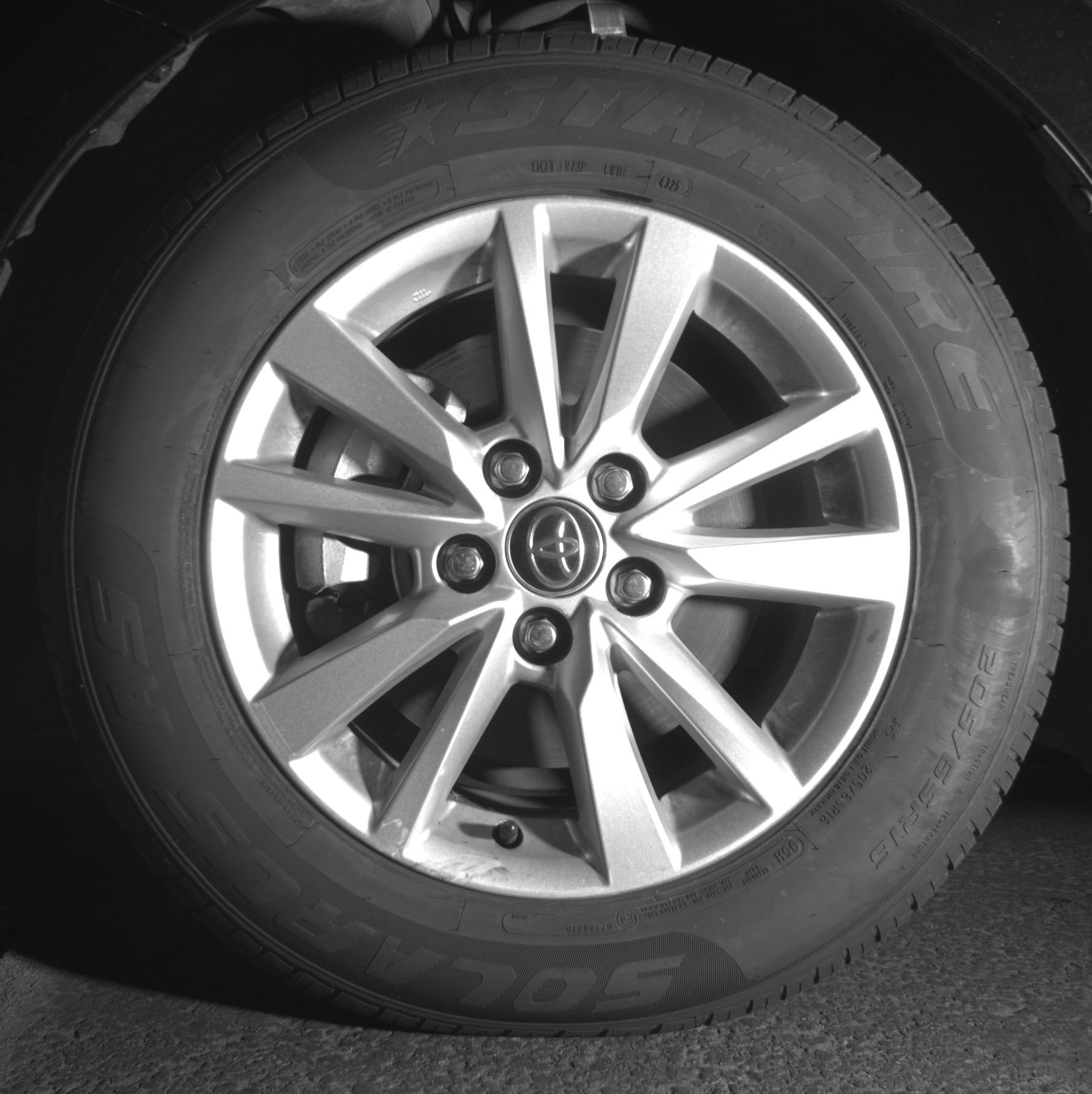 Thumbnail: 2025 Toyota Camry - 12