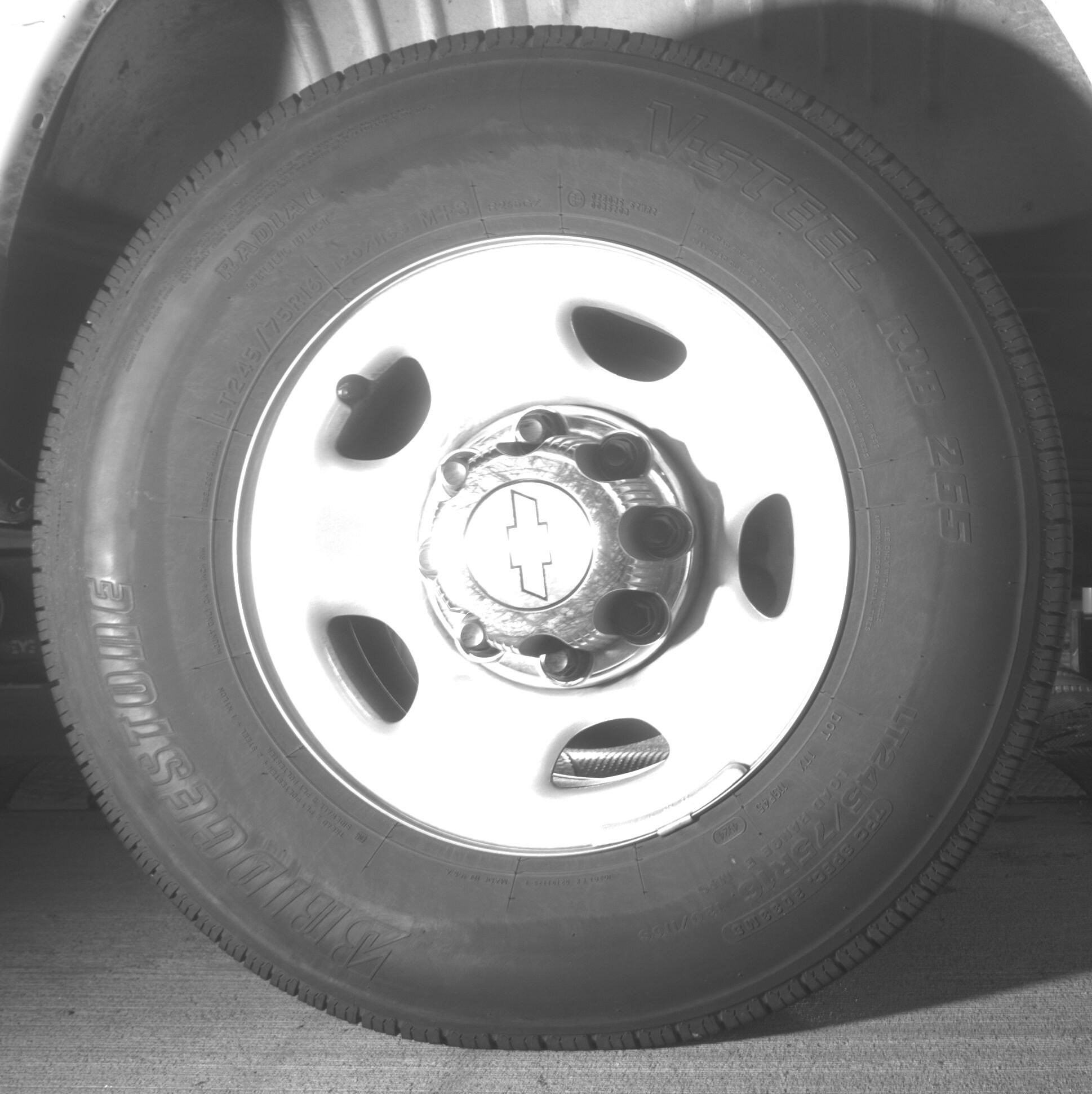 Thumbnail: 2025 Chevrolet Express - 15