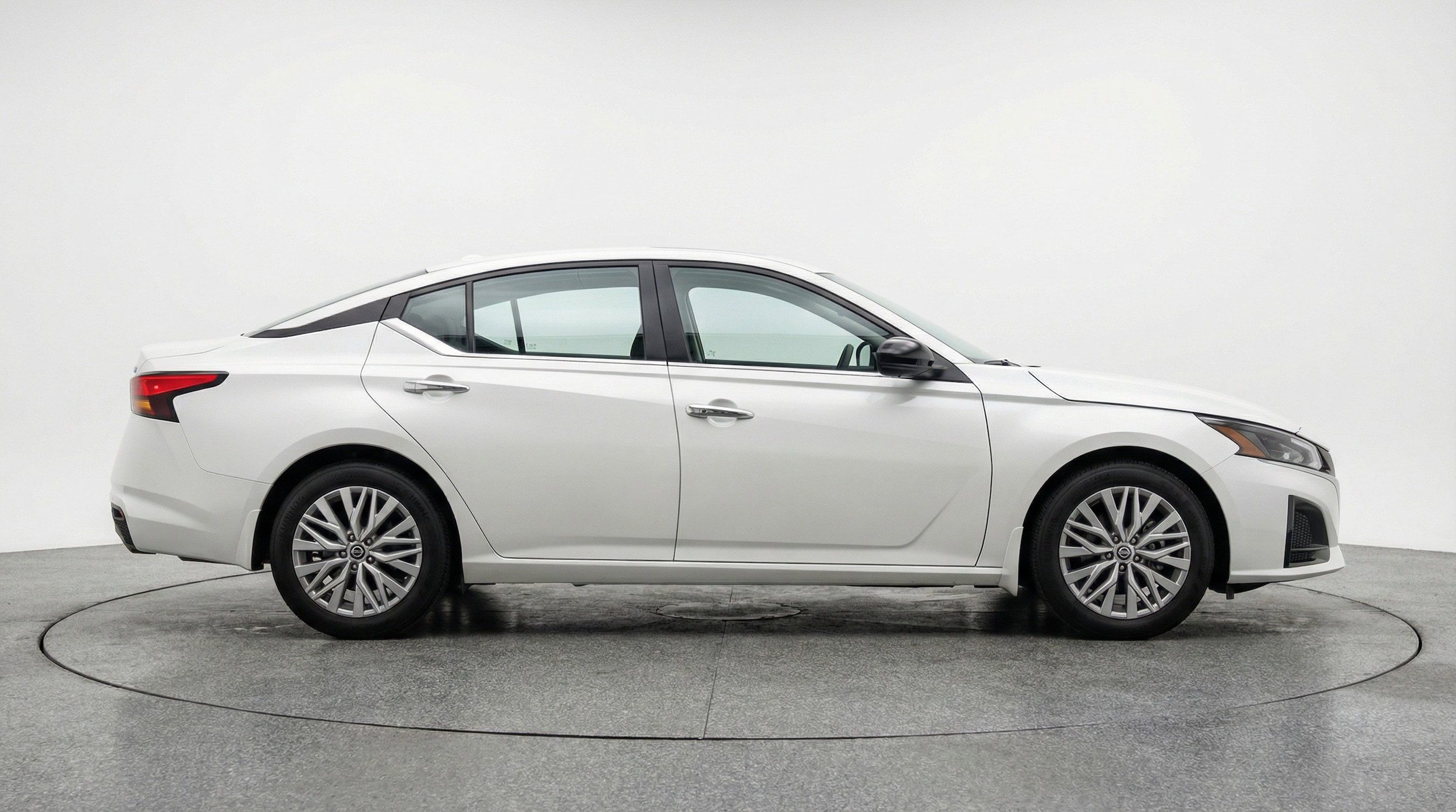 Thumbnail: 2025 Nissan Altima - 11