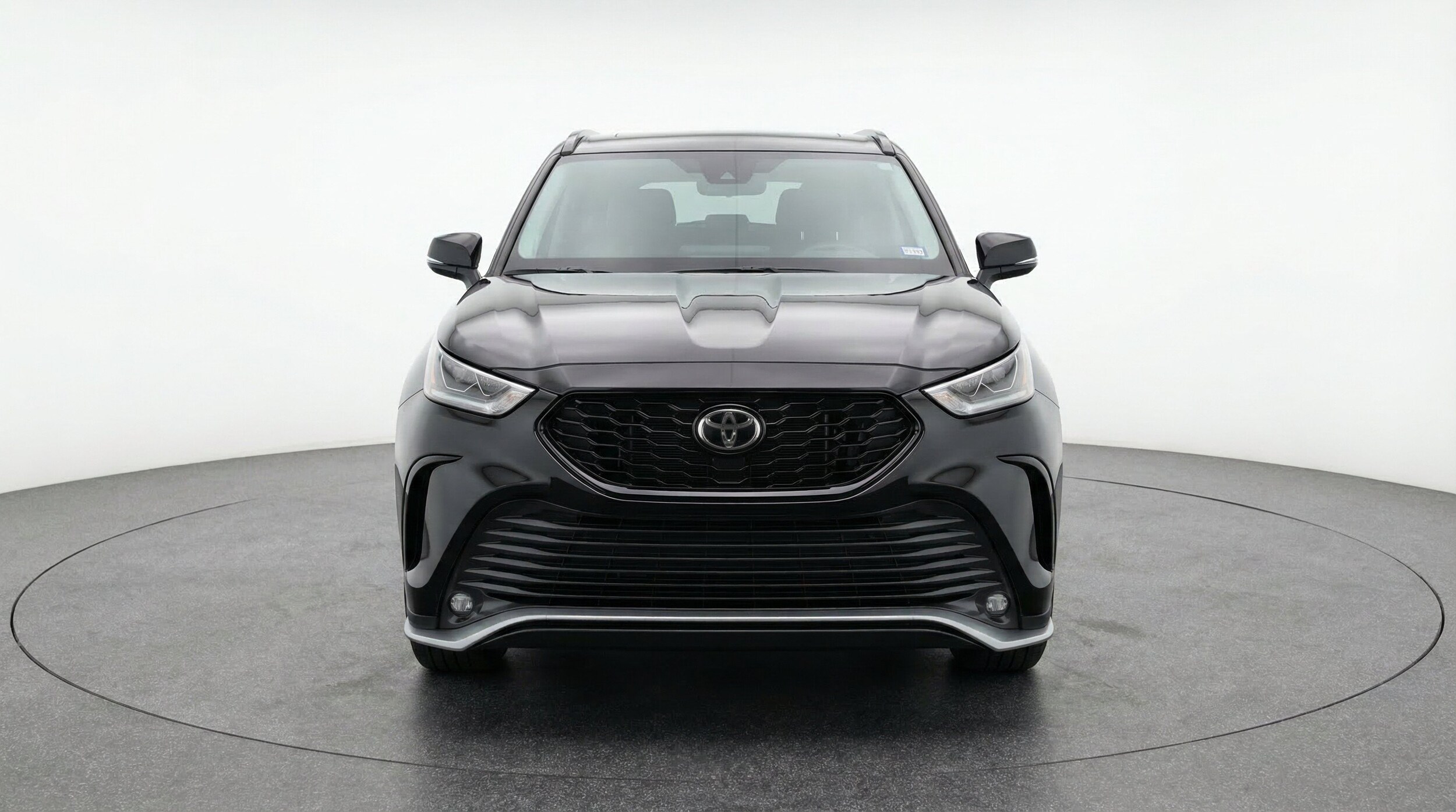 Thumbnail: 2025 Toyota Highlander - 2