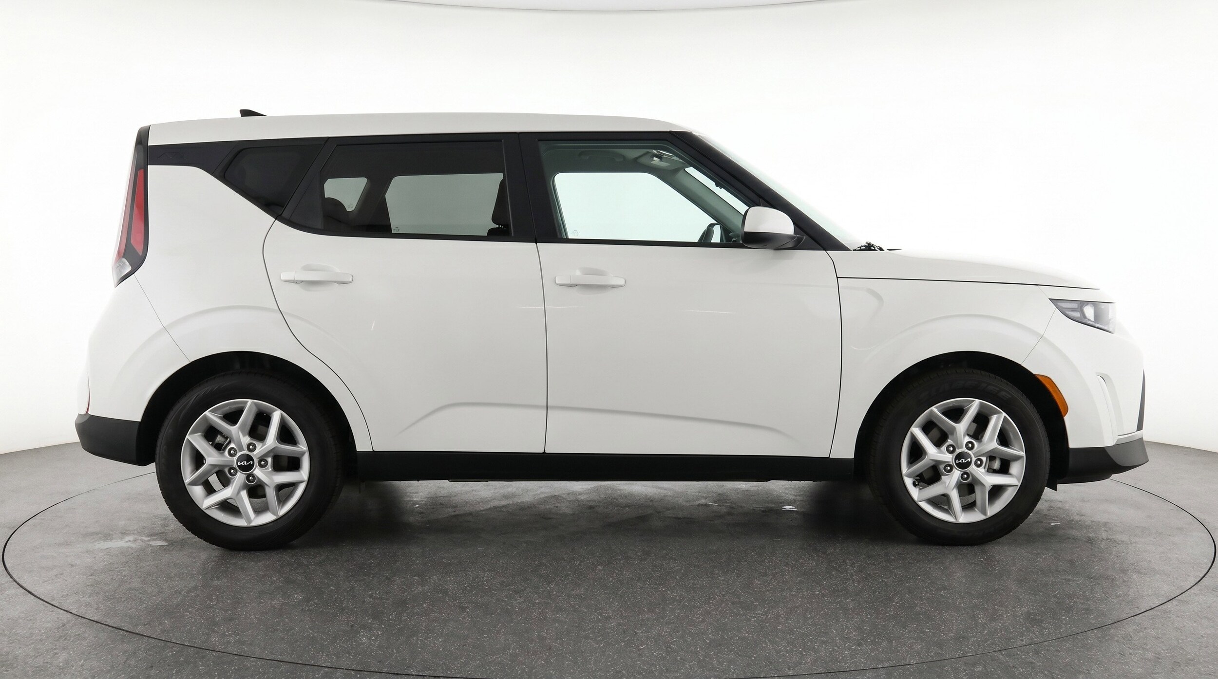 Thumbnail: 2025 Kia Soul - 11