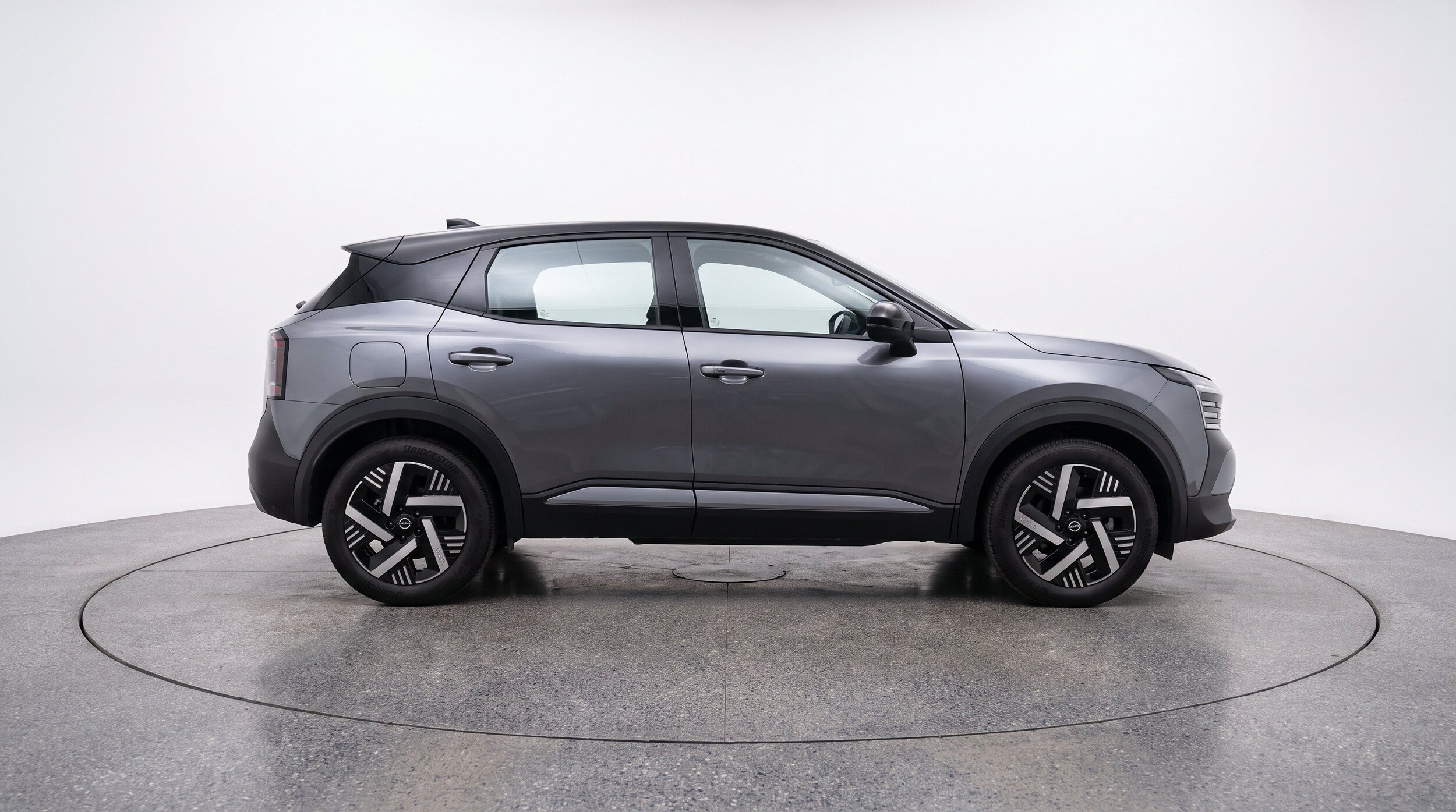 Thumbnail: 2026 Nissan Kicks - 11