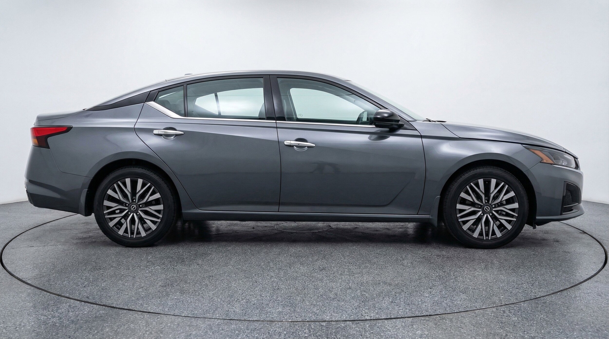 Thumbnail: 2025 Nissan Altima - 11