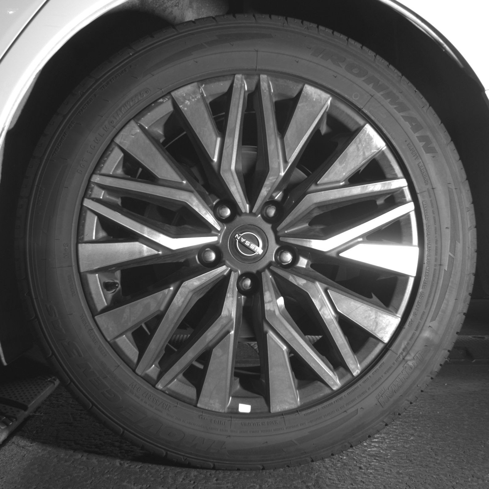 Thumbnail: 2025 Nissan Altima - 14