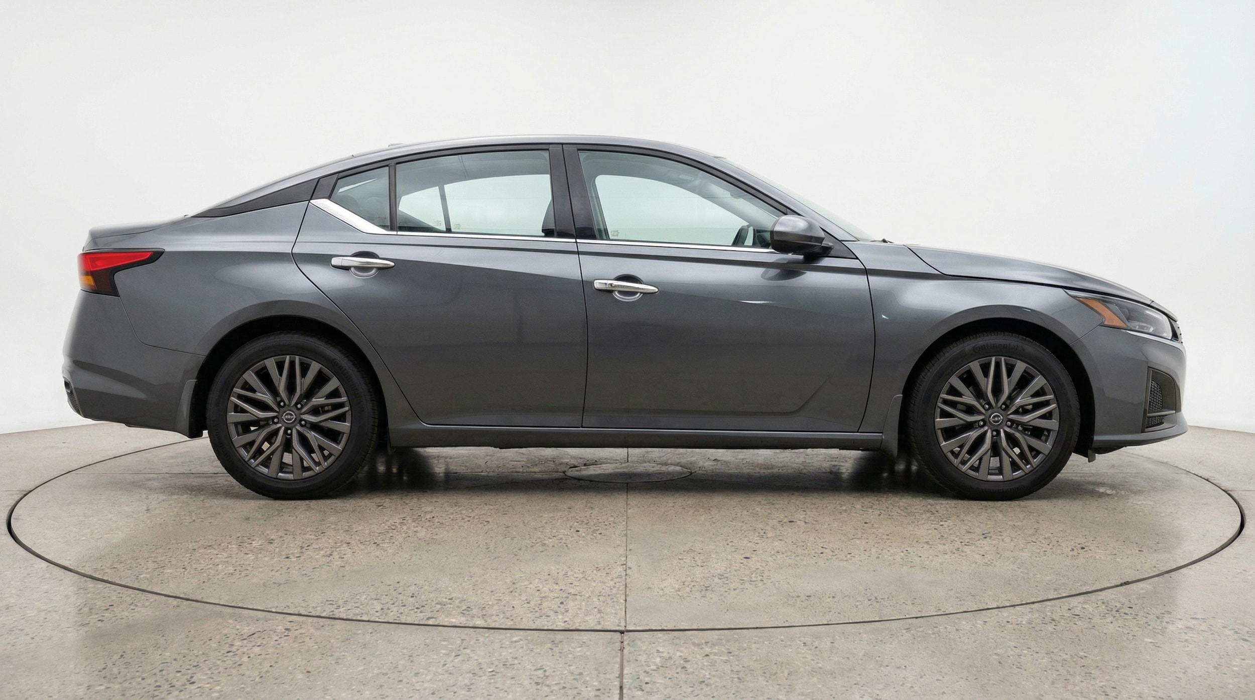 Thumbnail: 2025 Nissan Altima - 8